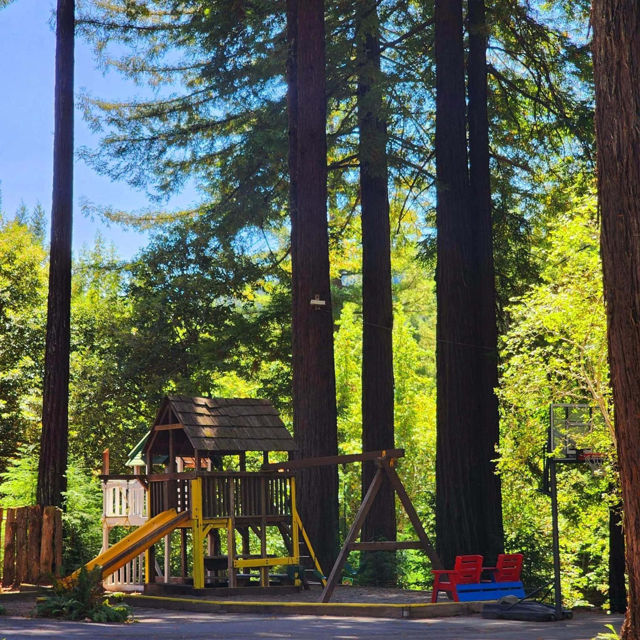 Children play ground in Miranda Gardens Resort