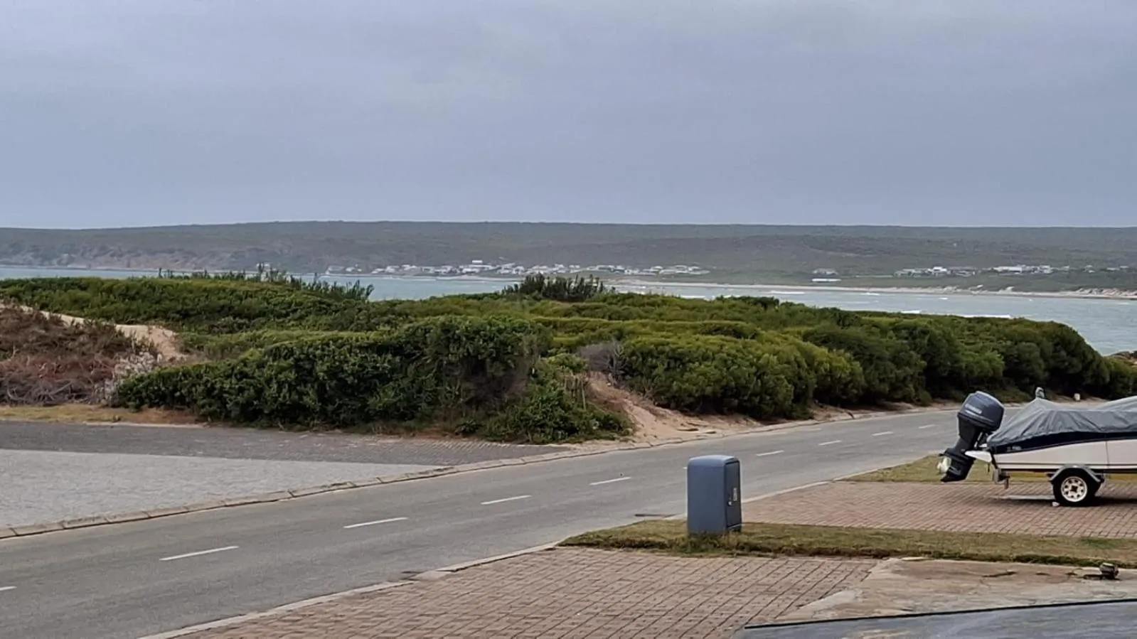 Sea view in Whale Watchers Inn
