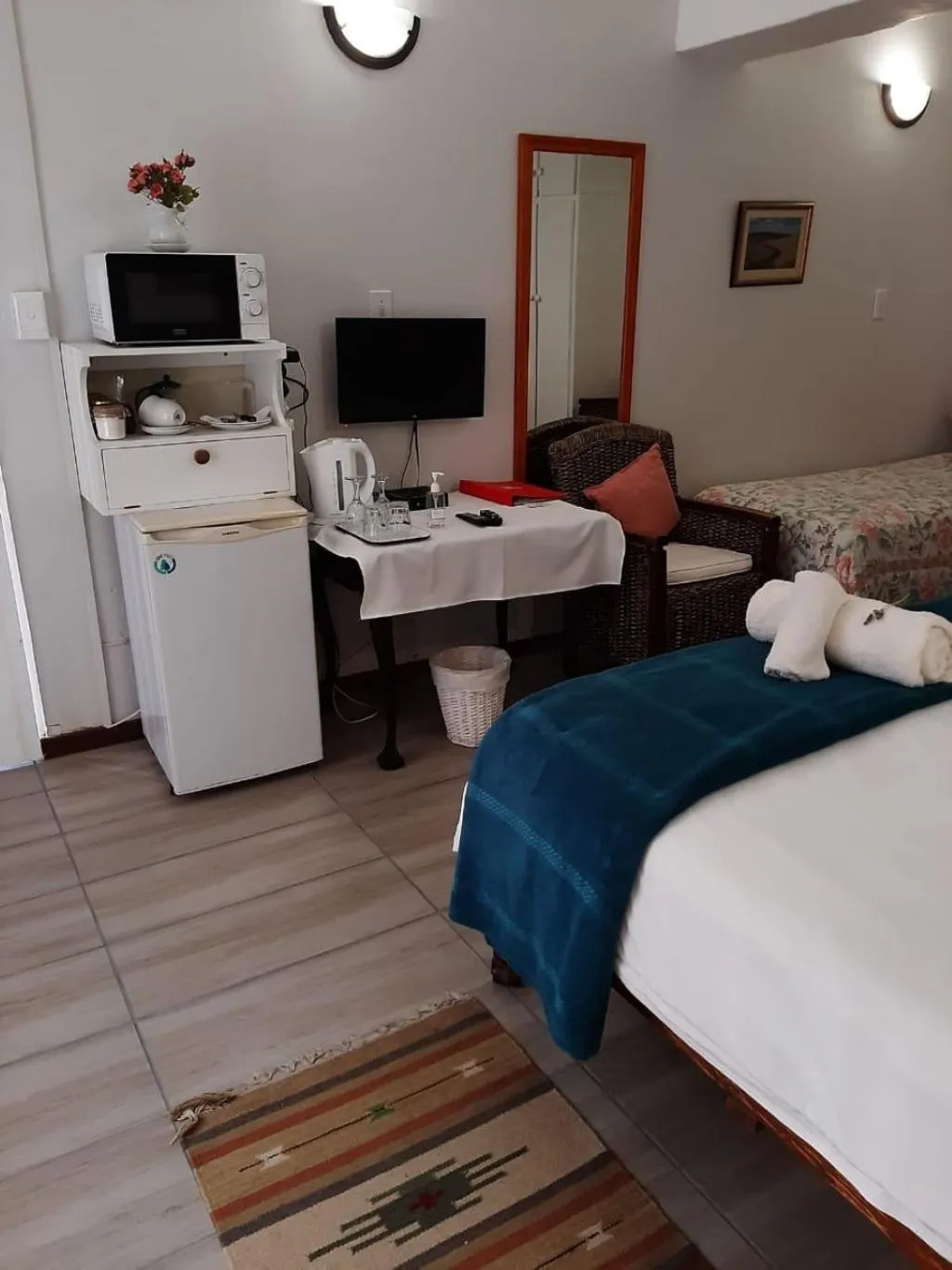 Bedroom, Bed in Whale Watchers Inn