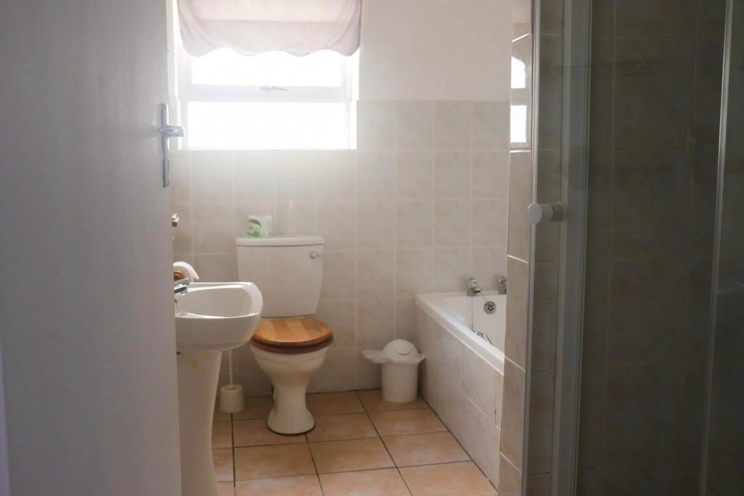 Bathroom in Whale Watchers Inn