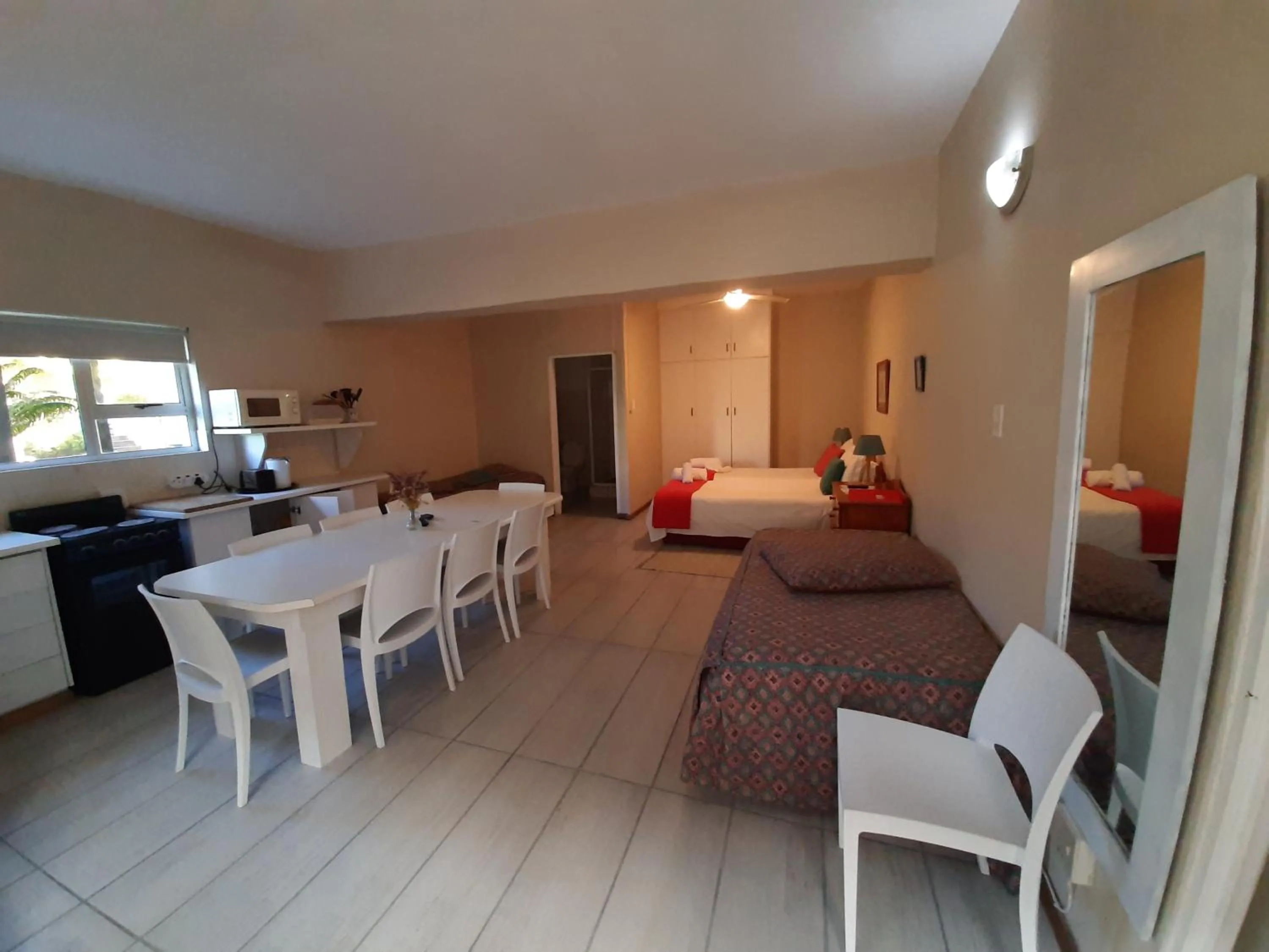 Seating area in Whale Watchers Inn