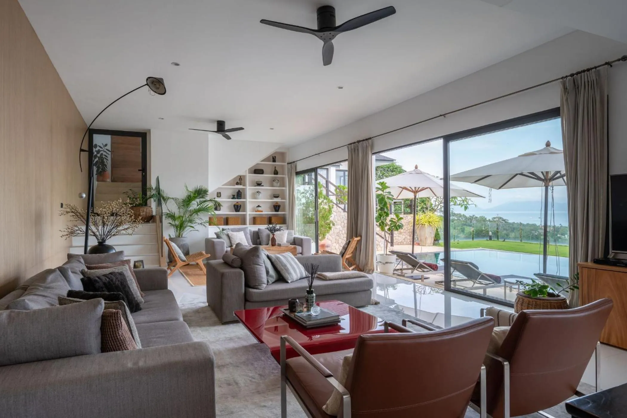 Living room in Villa Mullion Cove
