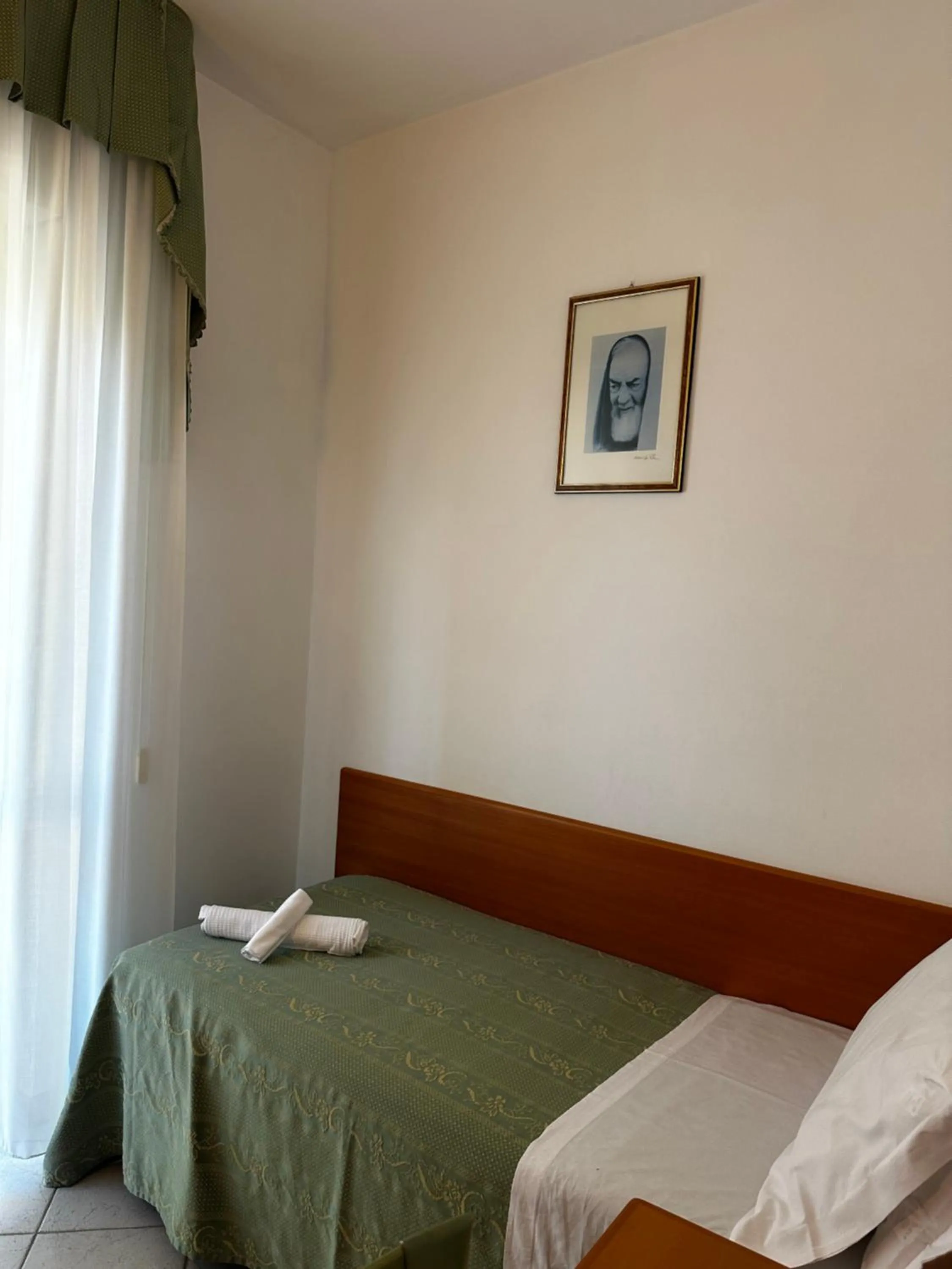 Bedroom, Bed in Hotel San Francesco