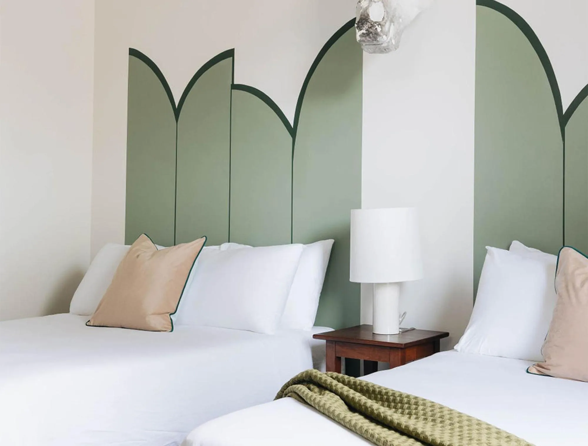 Bedroom, Bed in The Bellwether Hotel