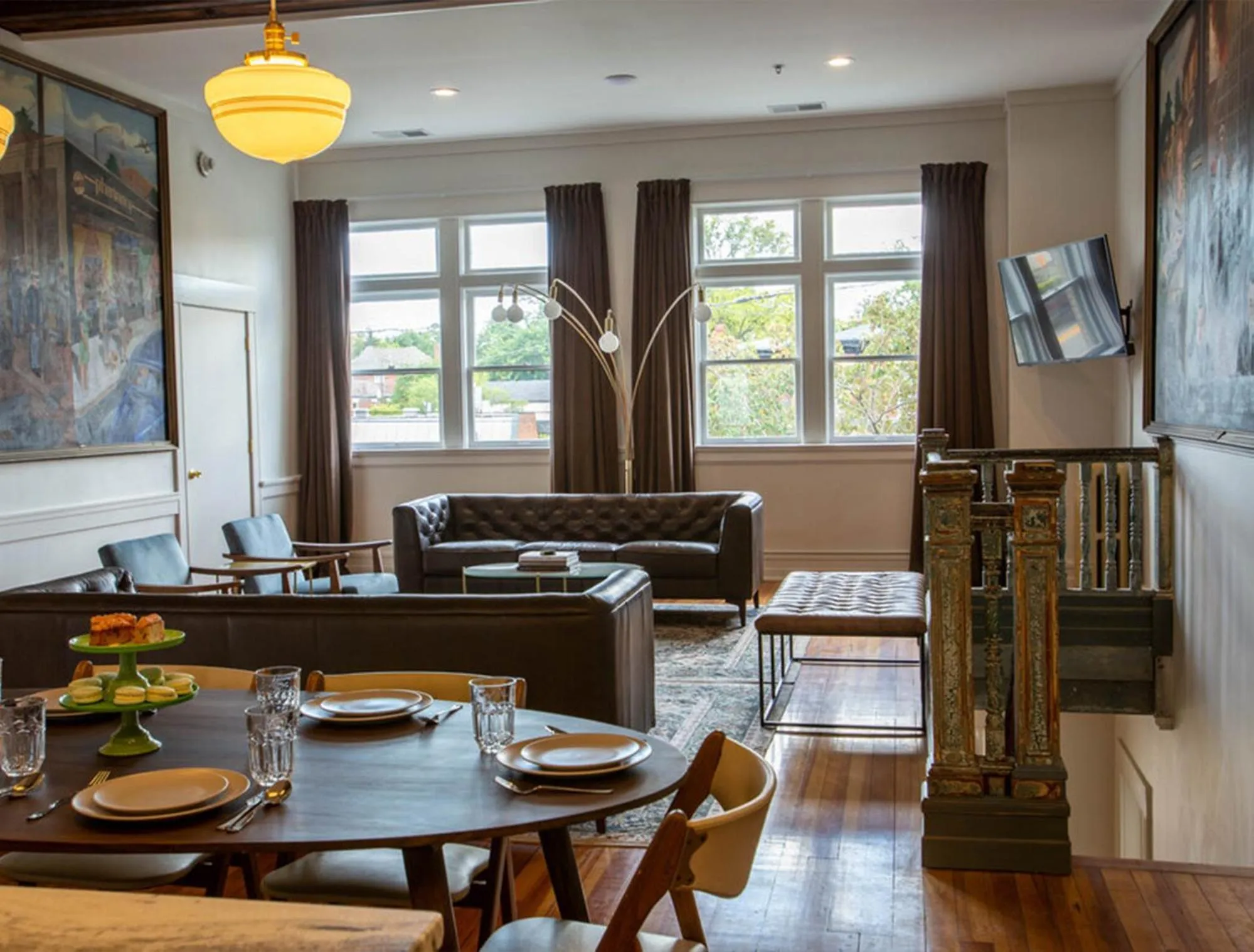 TV and multimedia in The Bellwether Hotel