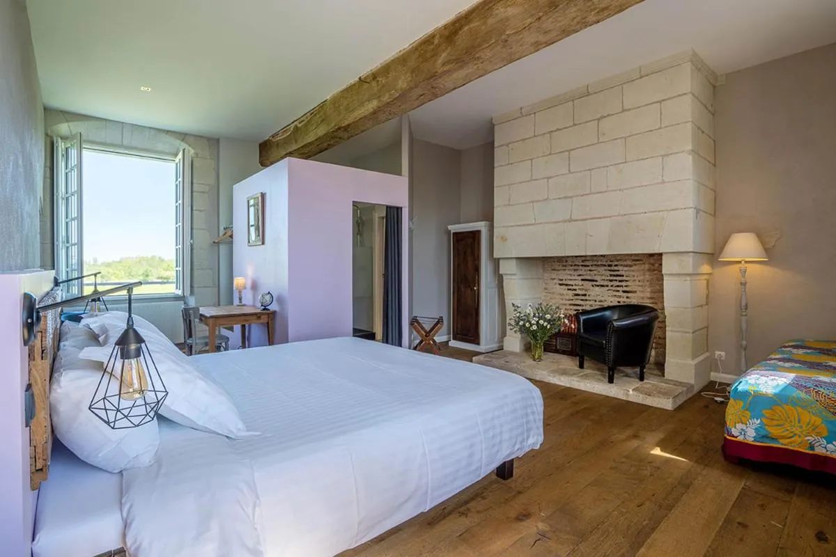 Photo of the whole room, Bed in Château de la Garnison