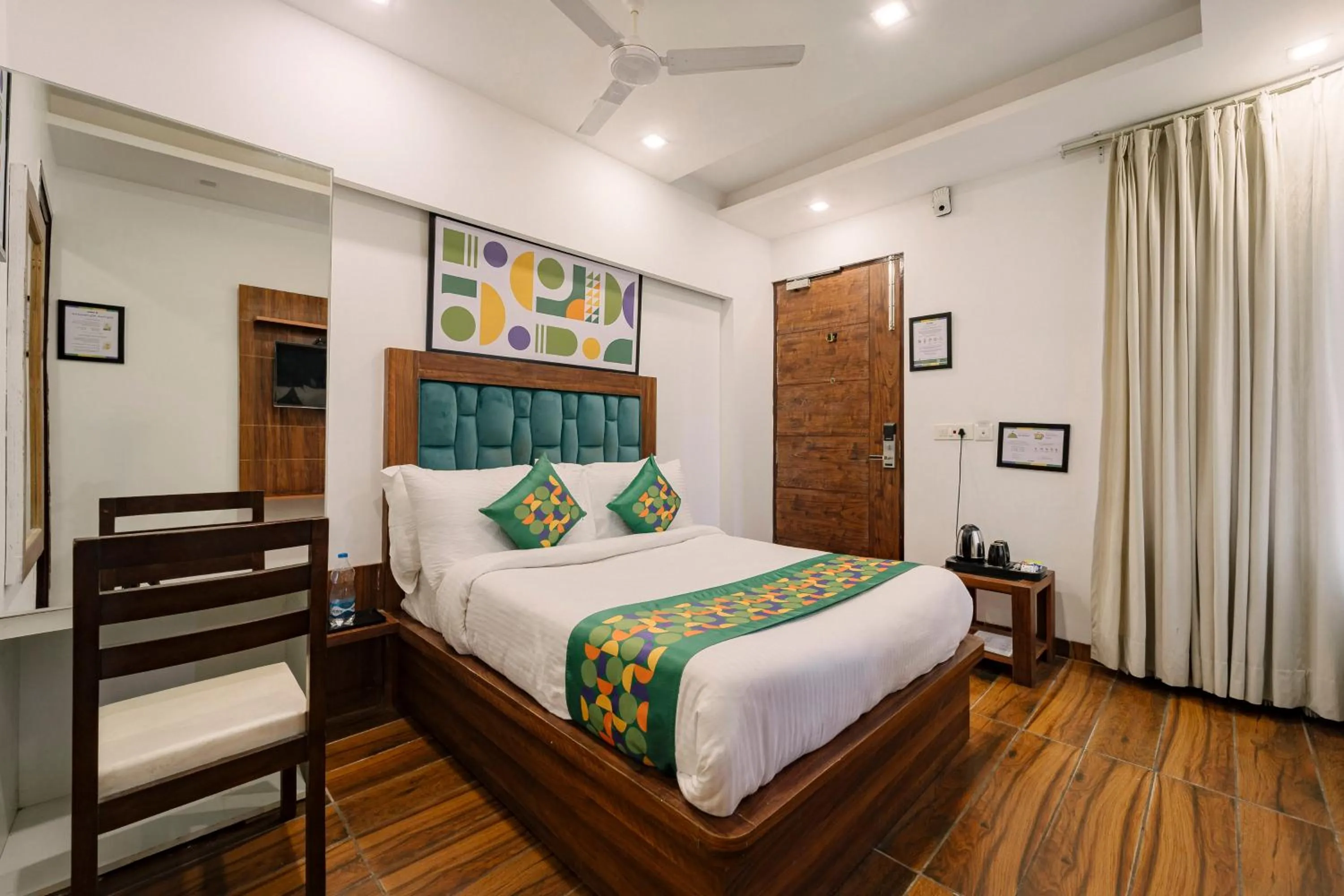 Bedroom, Bed in Treebo Hilldaar Dalhousie