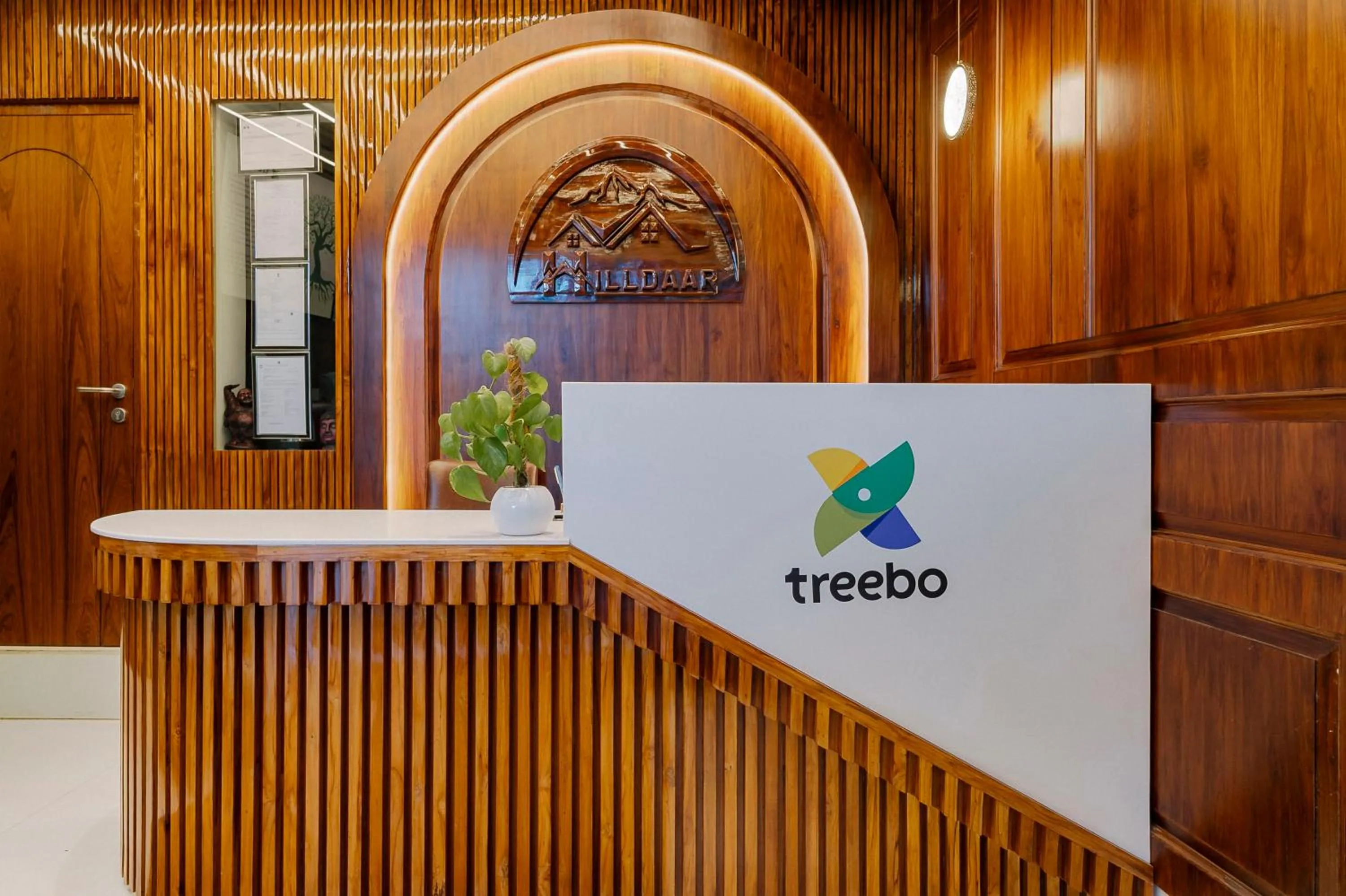 Lobby or reception in Treebo Hilldaar Dalhousie