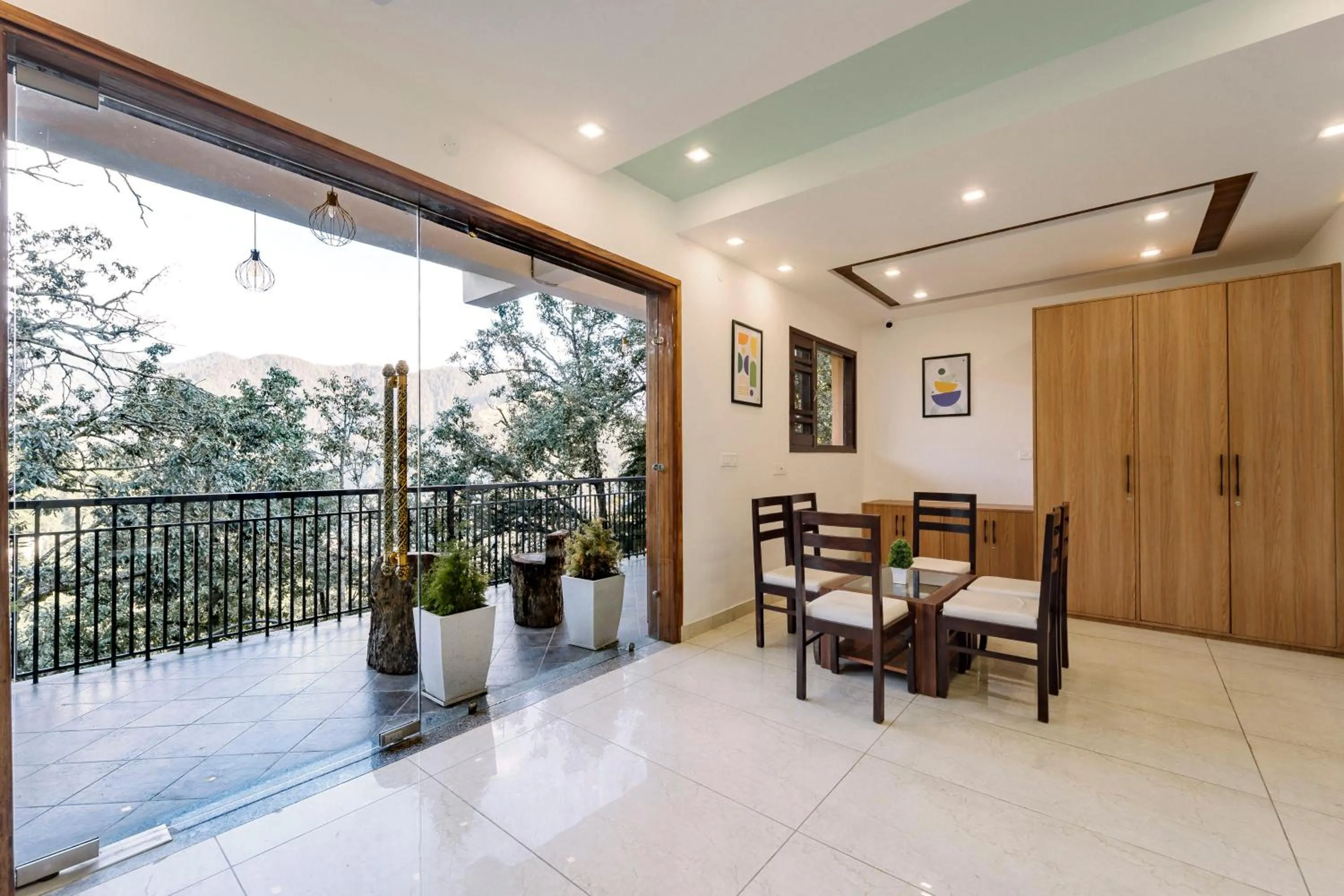 Balcony/Terrace in Treebo Hilldaar Dalhousie