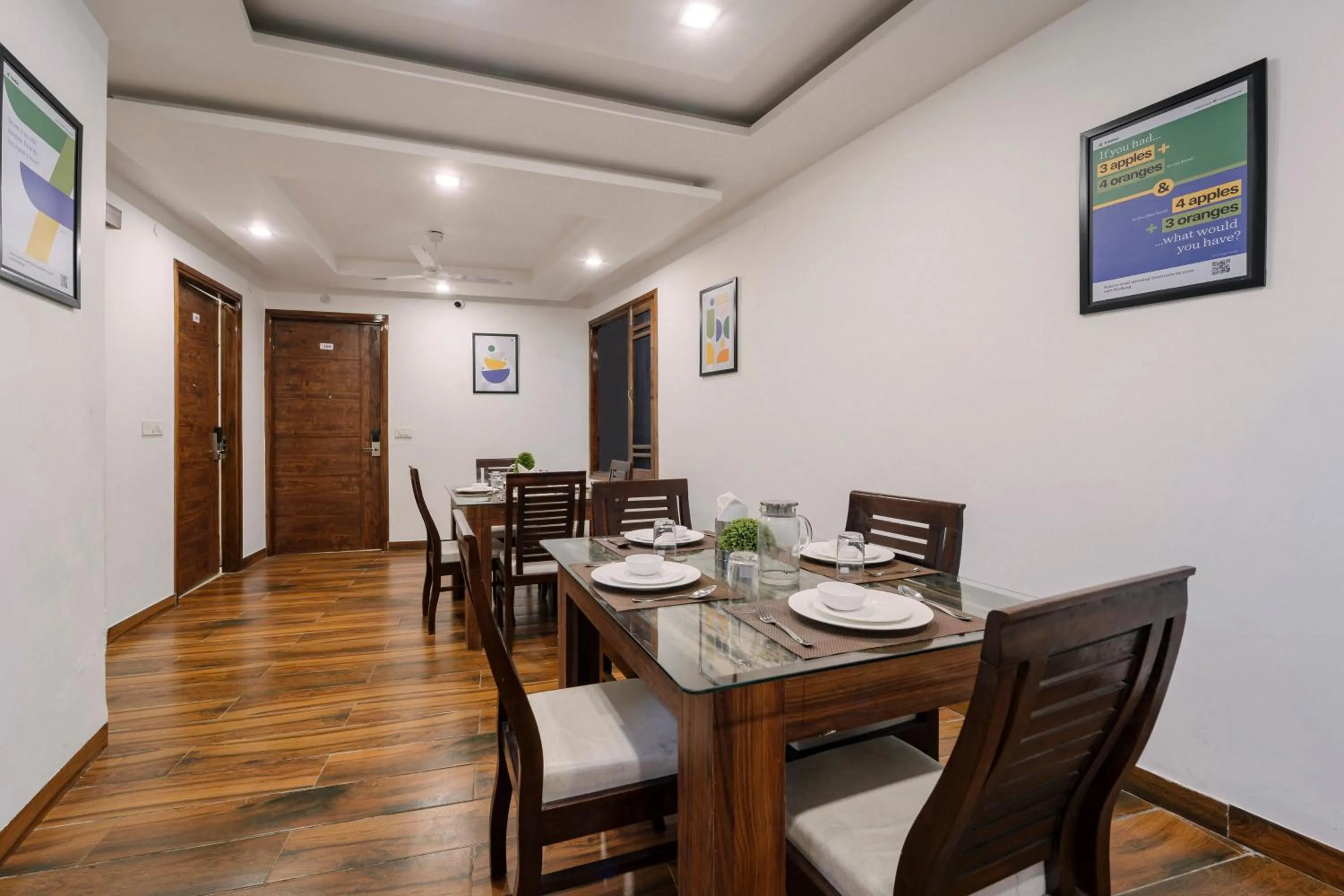 Dining area in Treebo Hilldaar Dalhousie