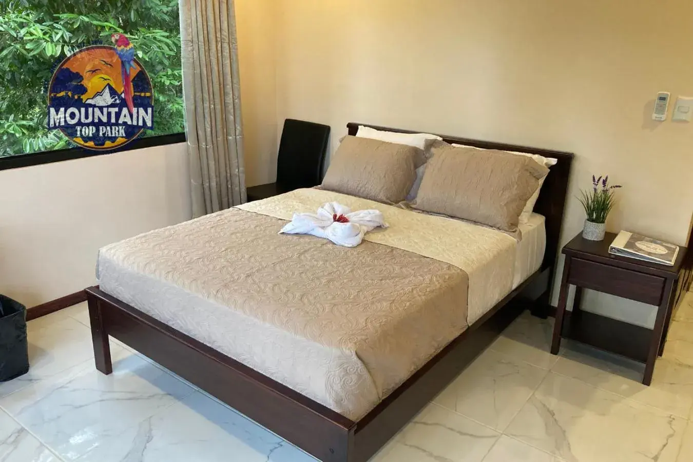 Double Room with Garden View in Mountain Top Park Hotel Double Room with Garden View in Mountain Top Park Hotel