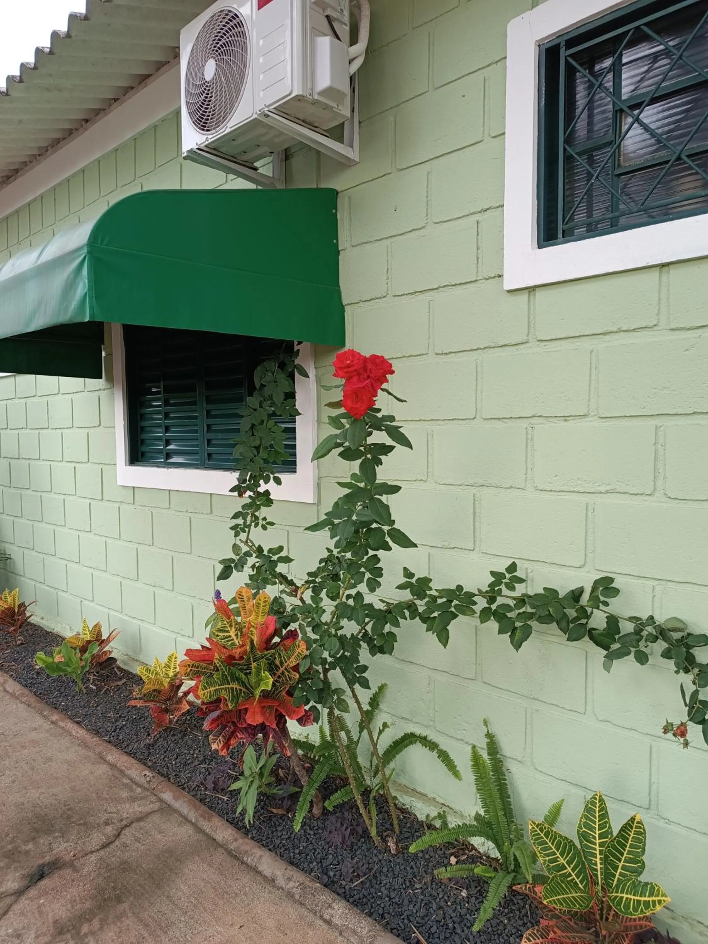 HOTEL RECANTO DOS BURITIS