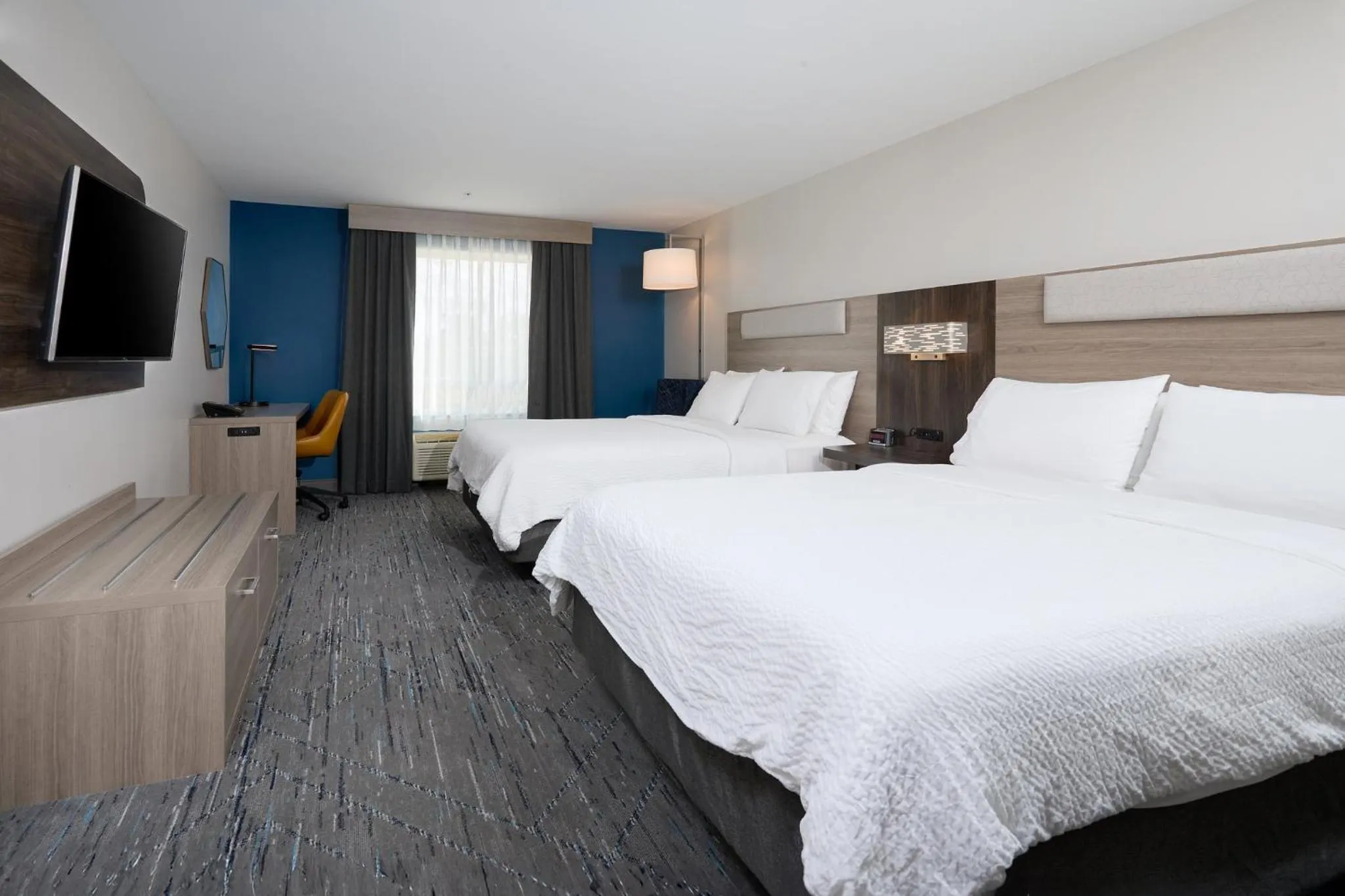 Photo of the whole room, Bed in Holiday Inn Express Hotel & Suites Swift Current by IHG