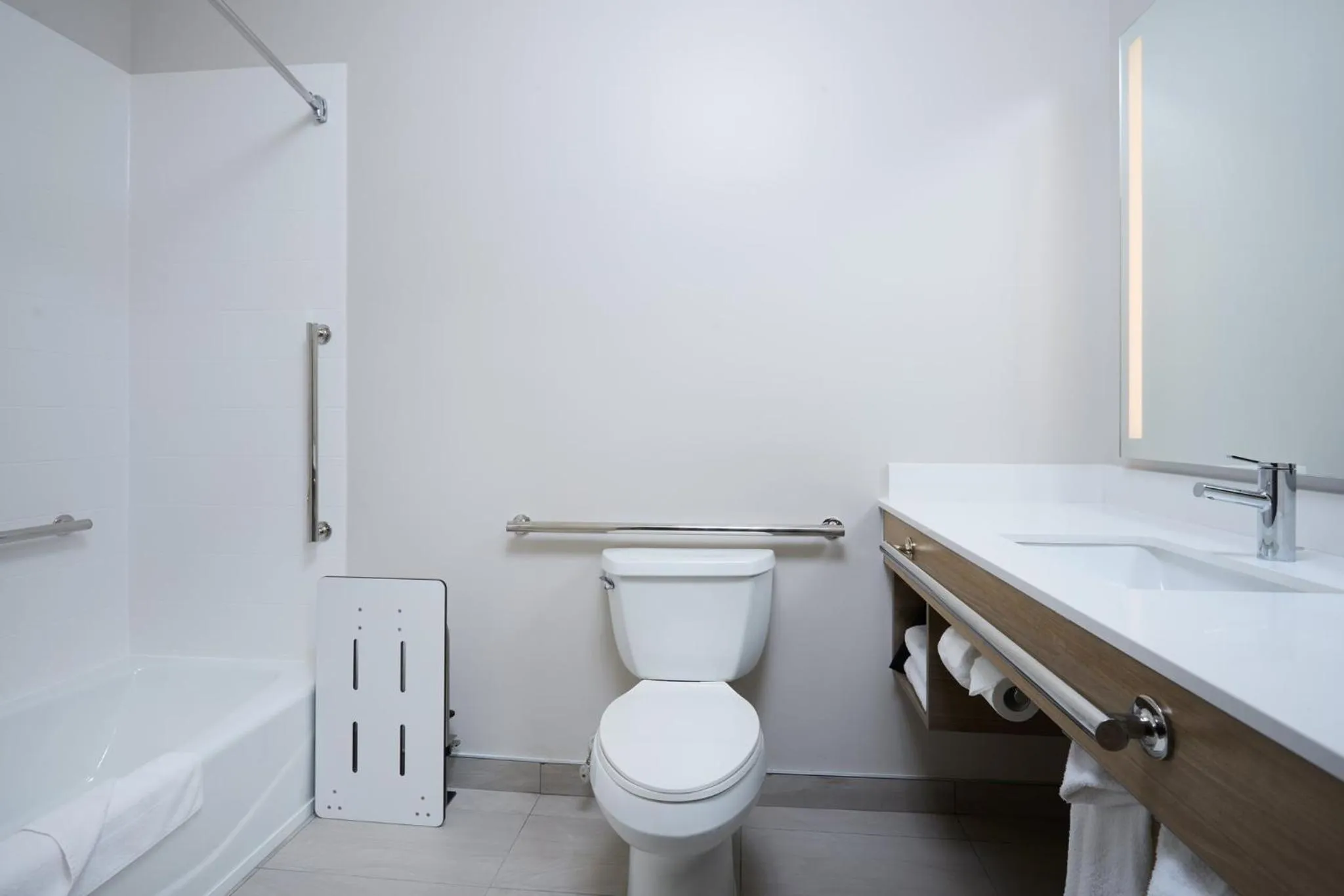 Bathroom in Holiday Inn Express Hotel & Suites Swift Current by IHG