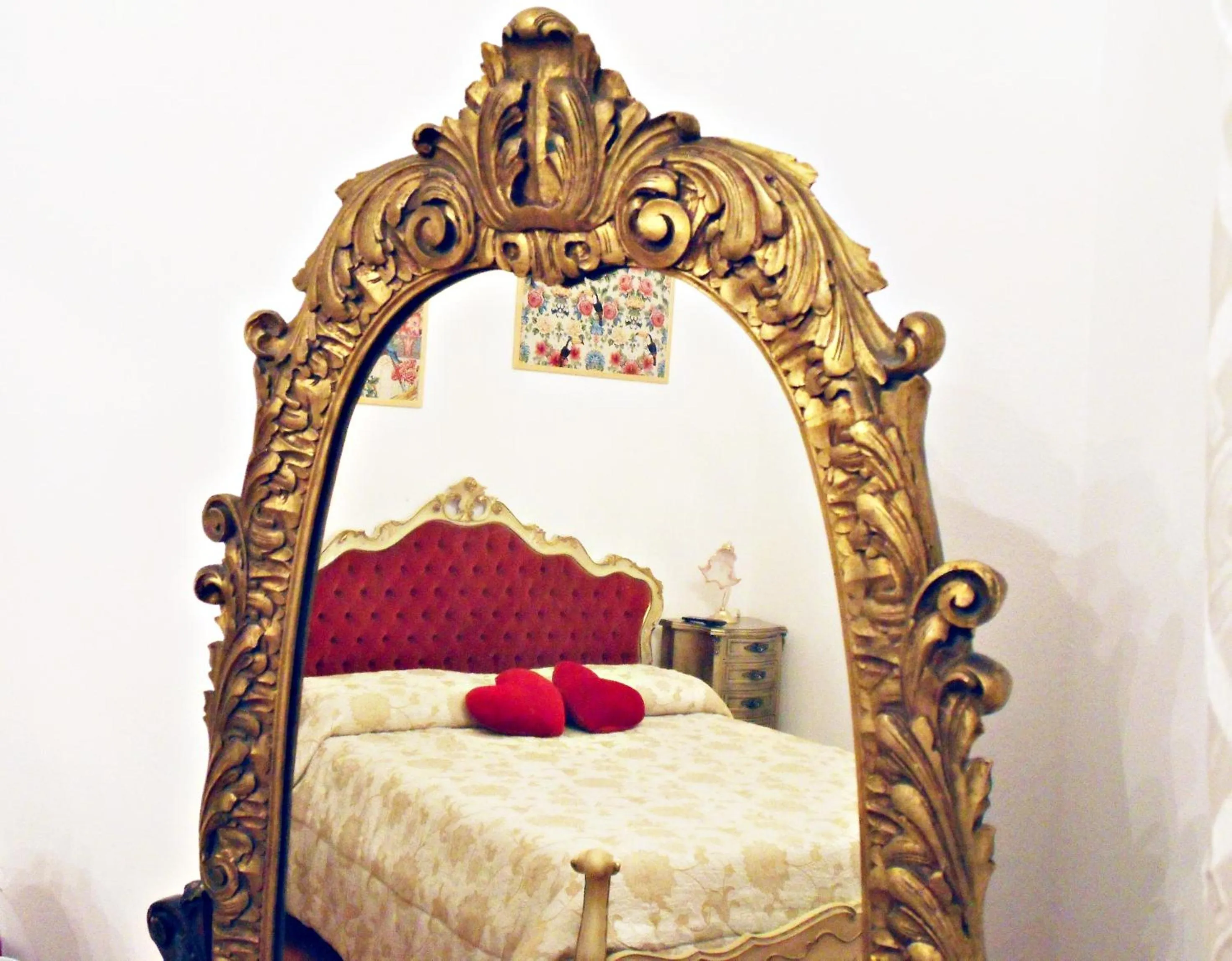 Decorative detail, Bed in Art&Coffee