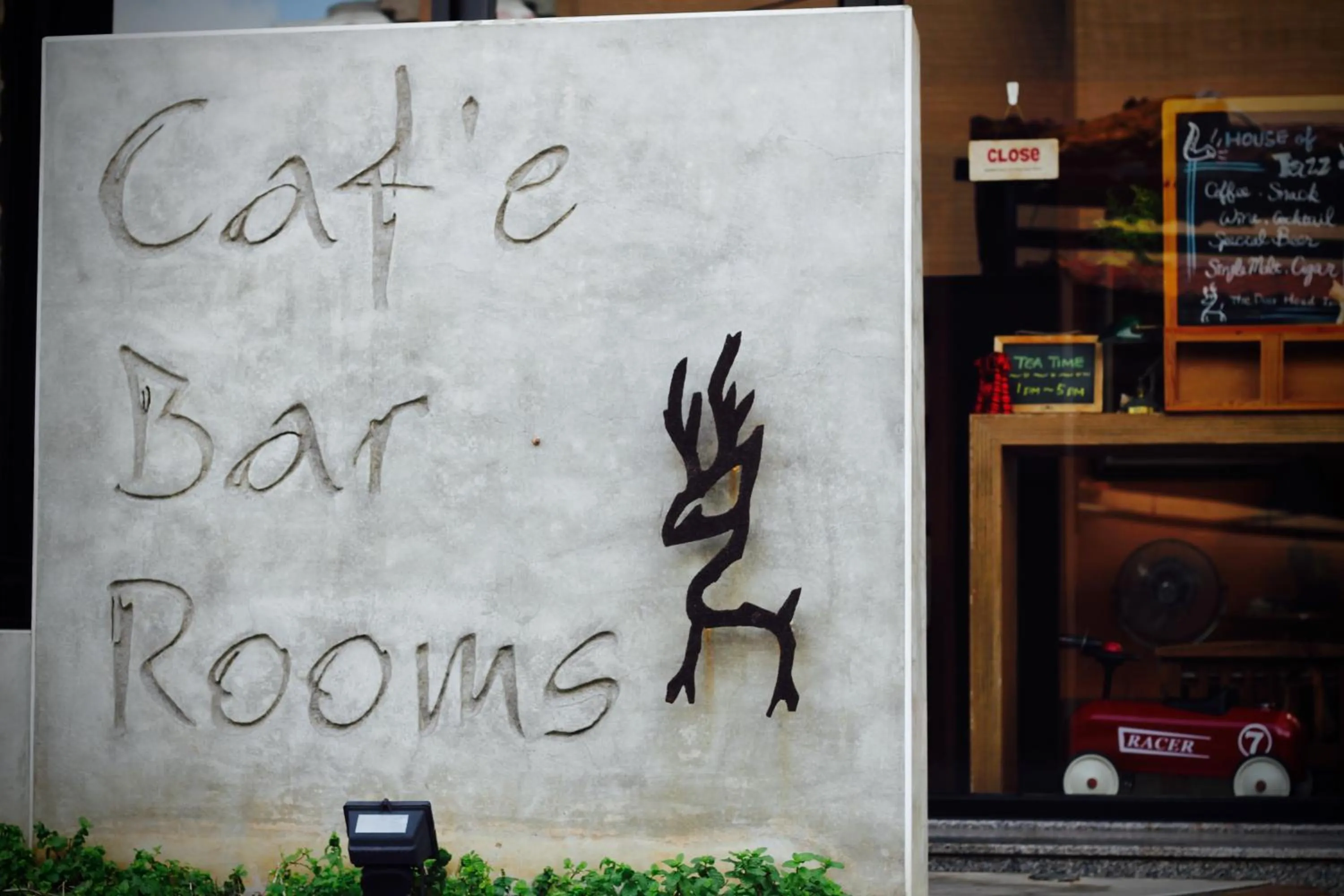 Property logo or sign in The Deer Head Inn