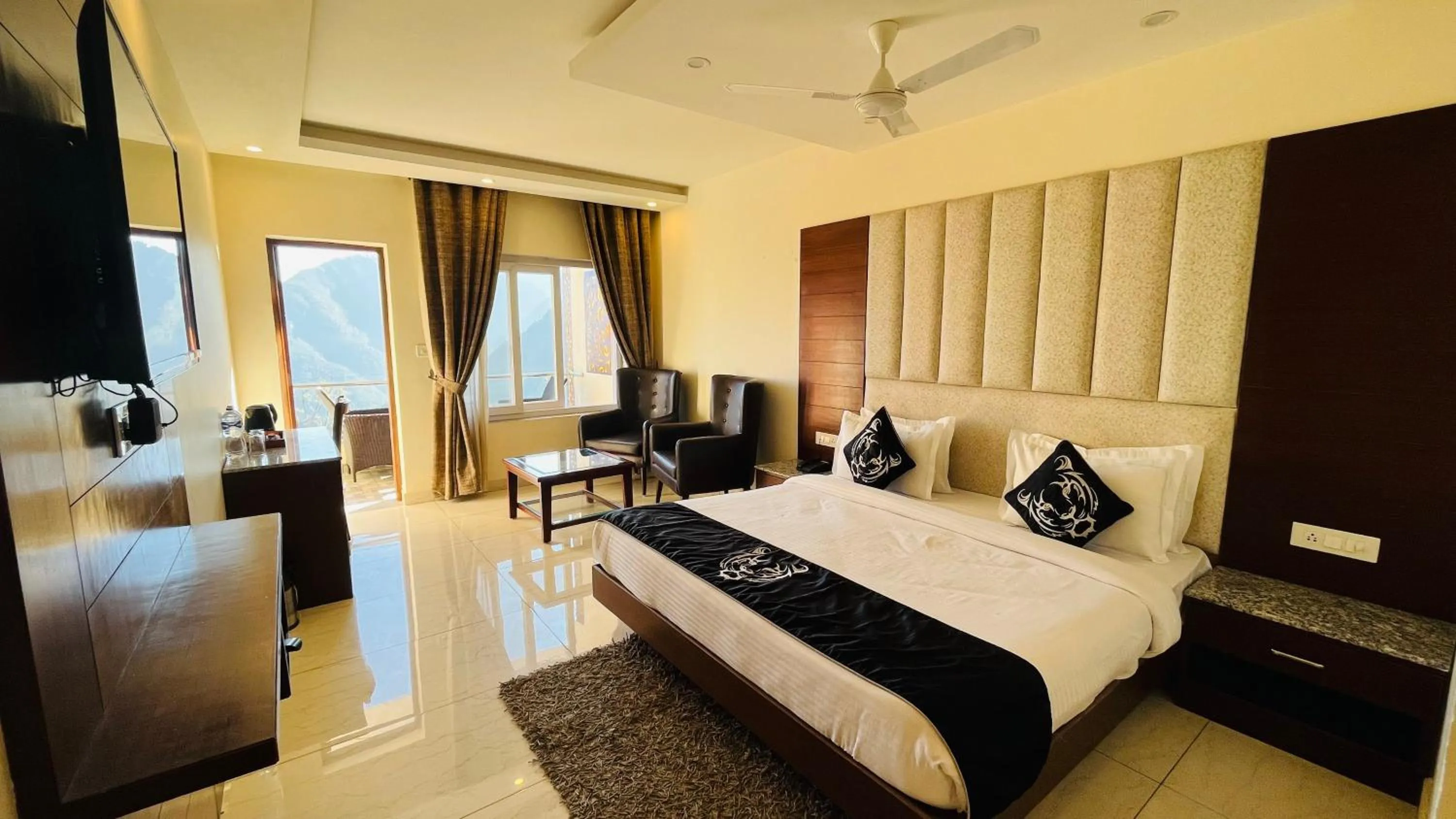 Bed in Trideus Mountain Club & Resort, Mussoorie