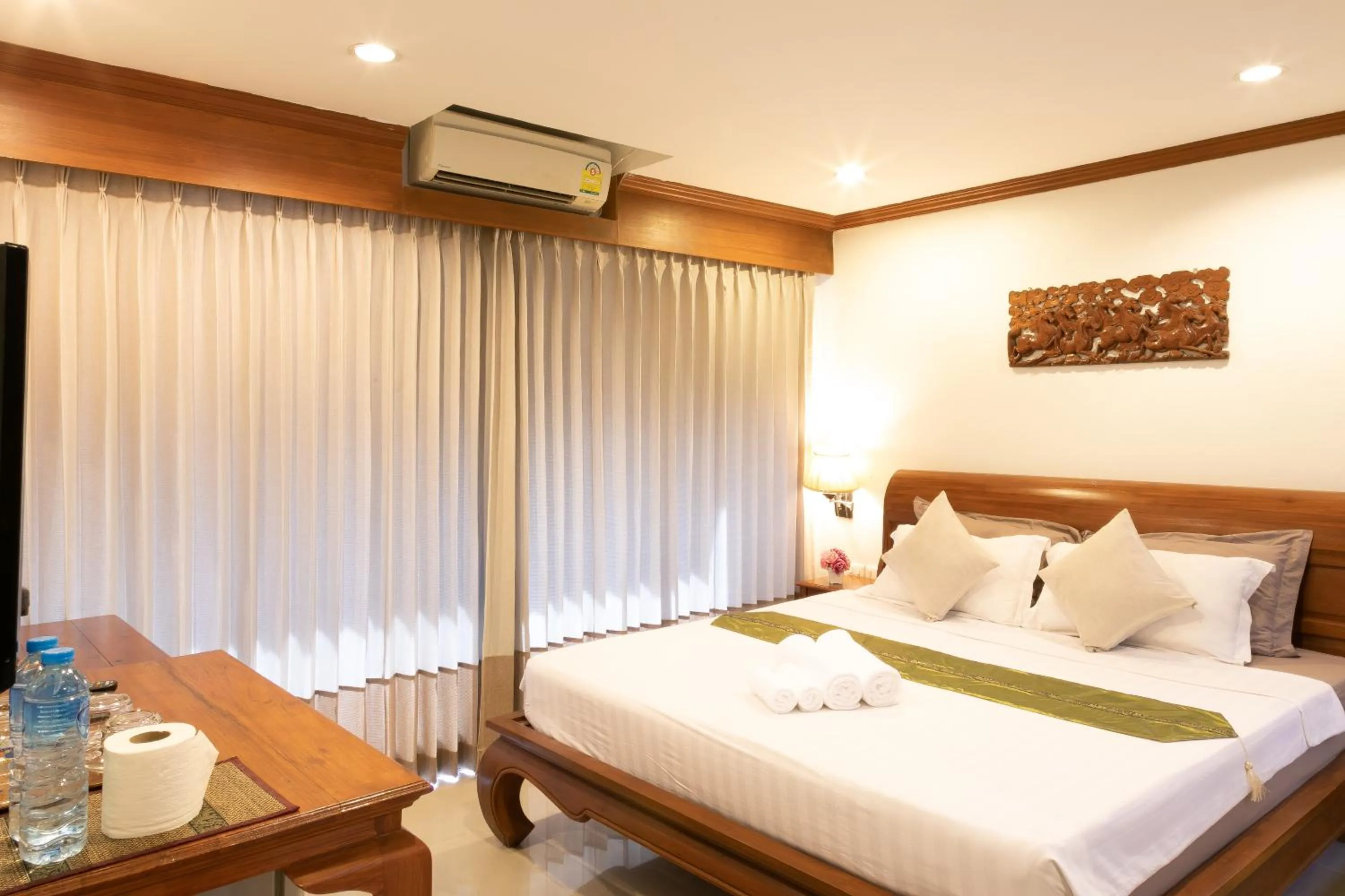 Bed in Best Venue Hotel