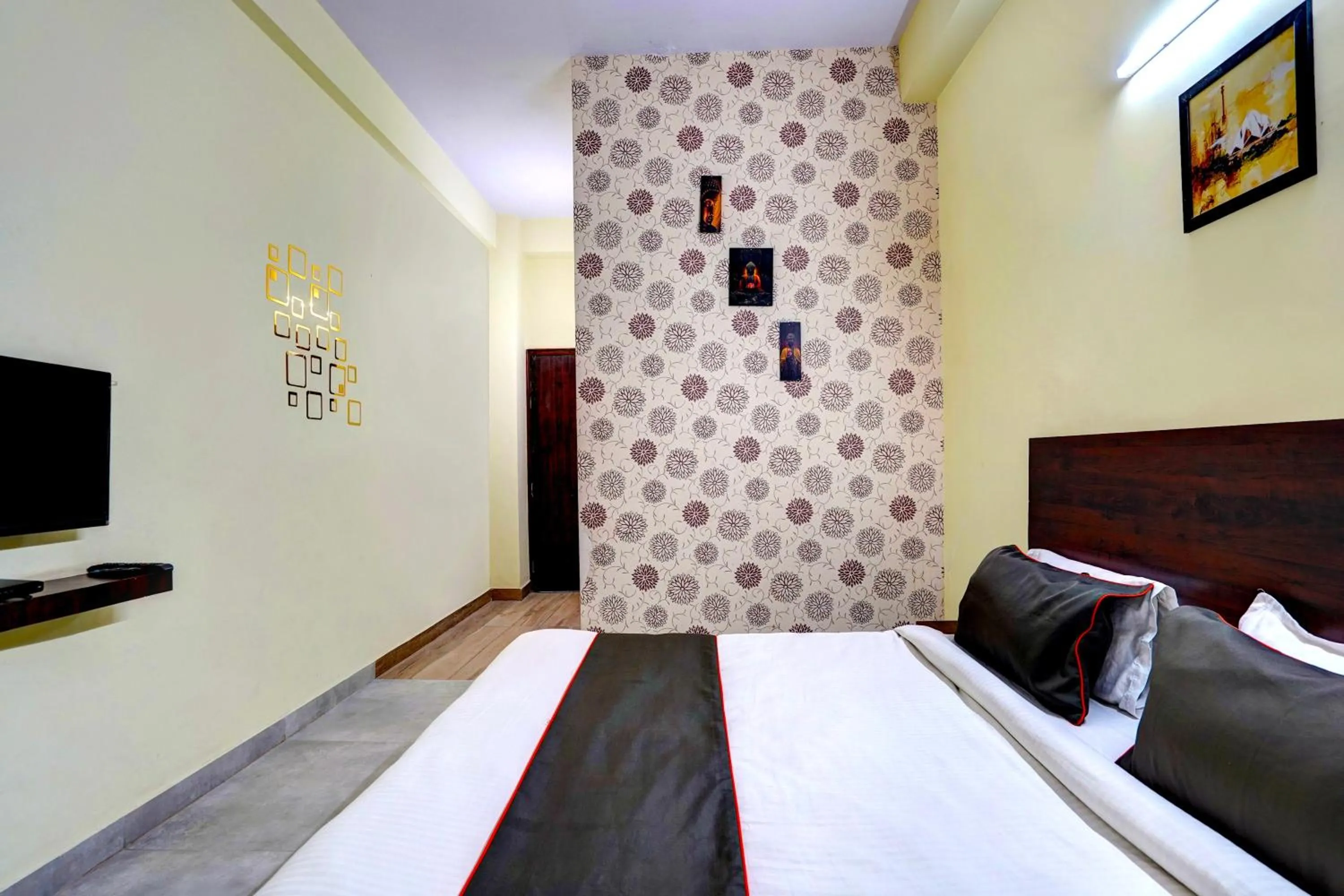 Bedroom in Collection O Liv Inn