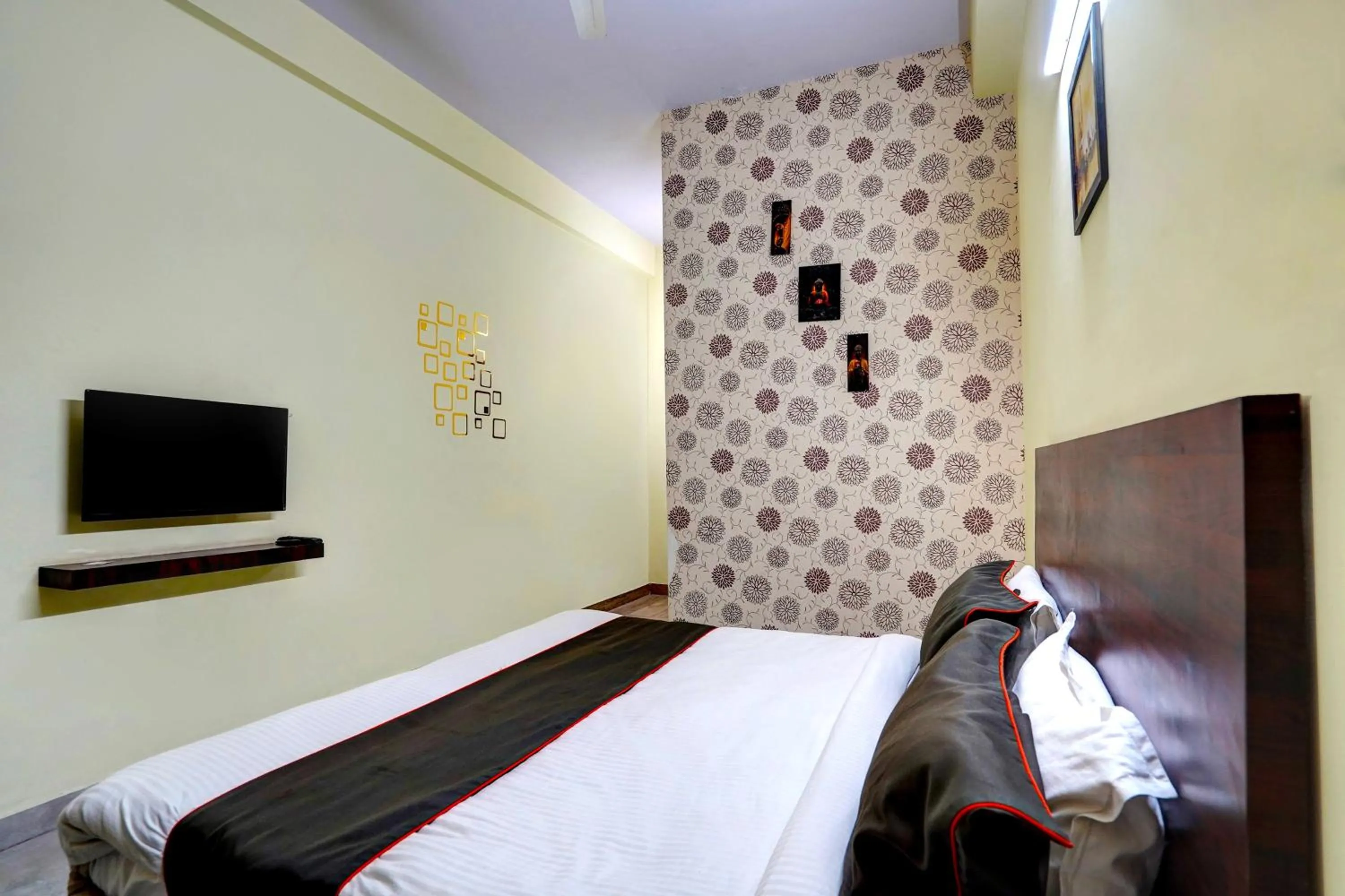 Bedroom in Collection O Liv Inn