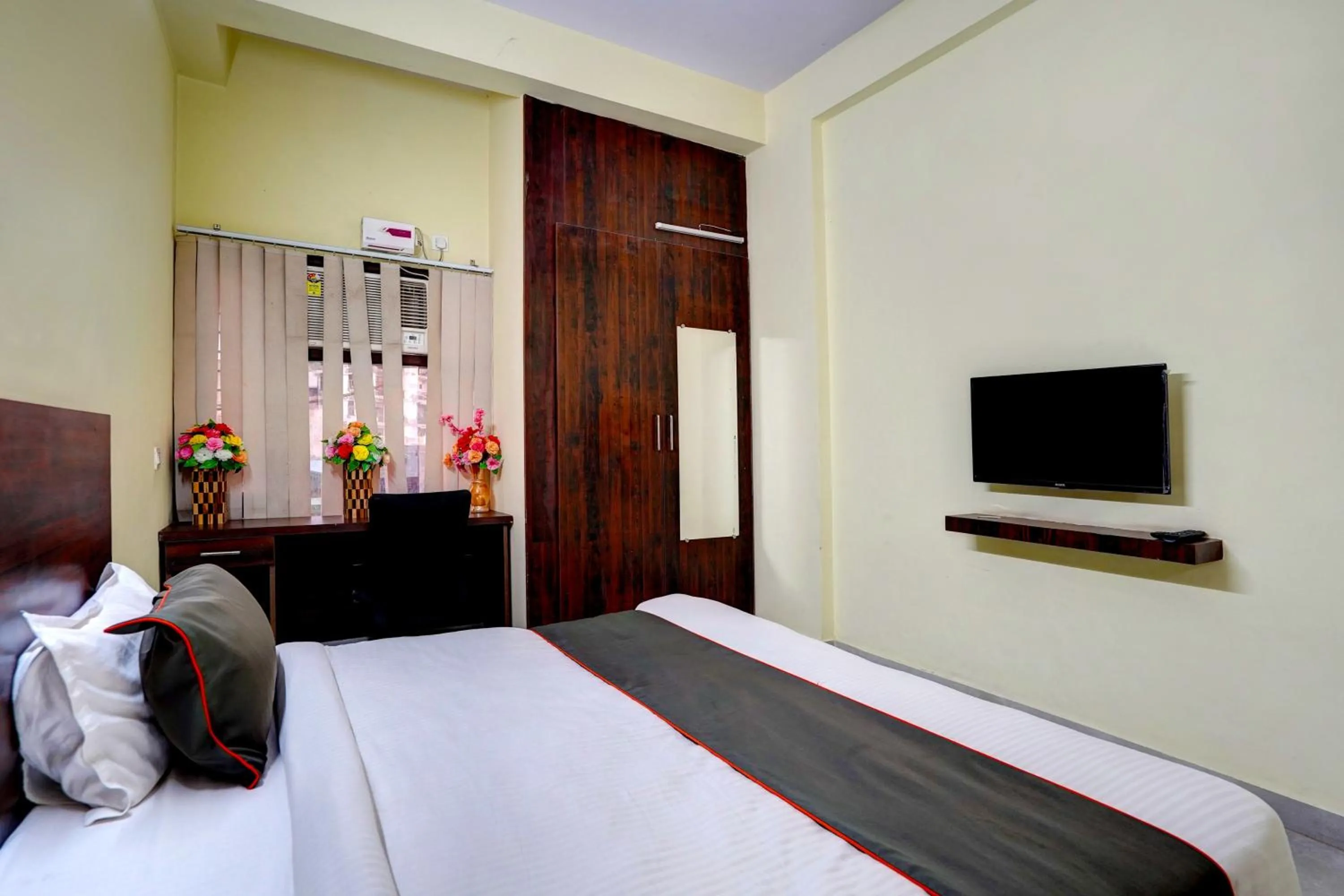 Bedroom in Collection O Liv Inn