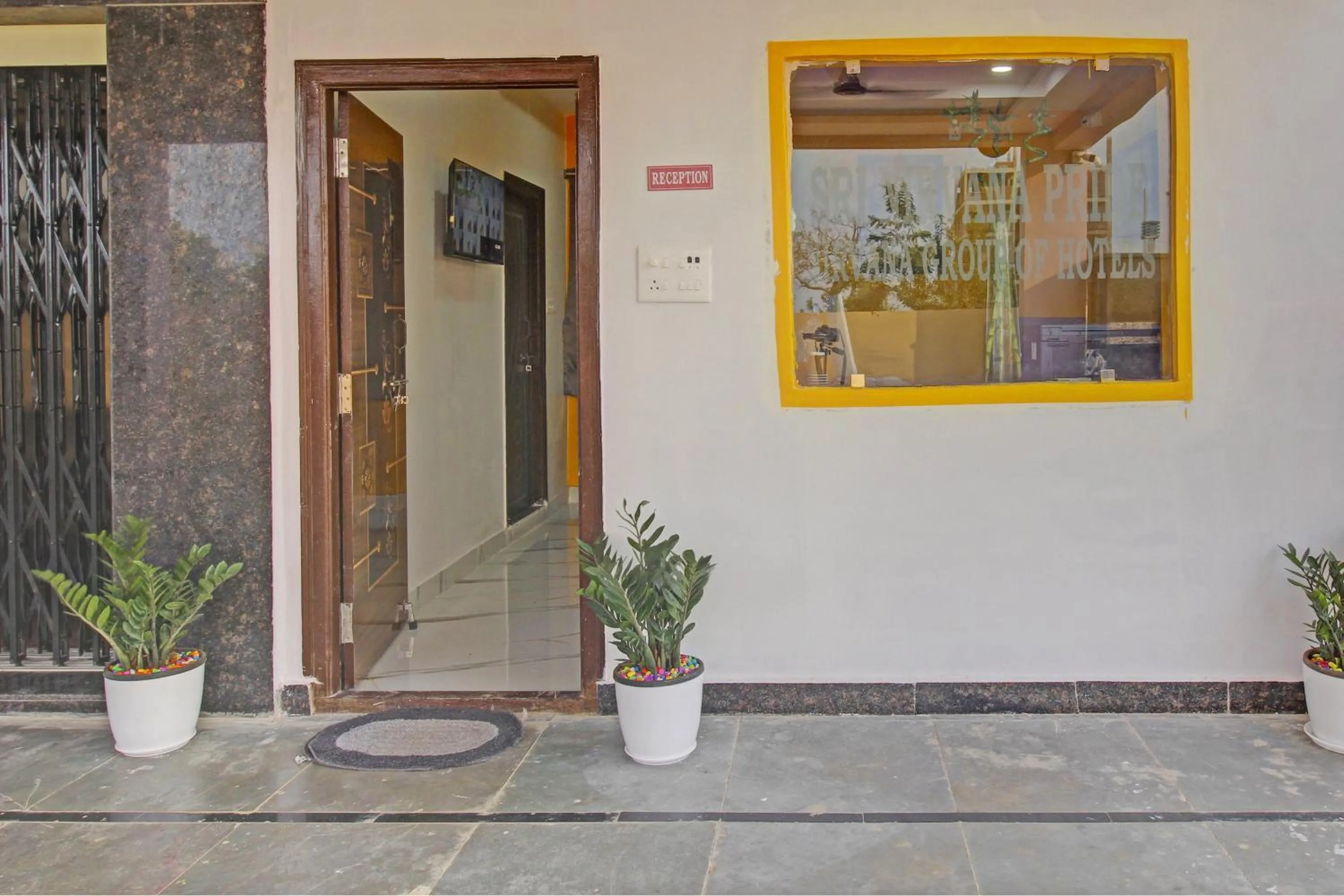 Facade/entrance in Super Hotel O SRI NIRVANA PRIDE