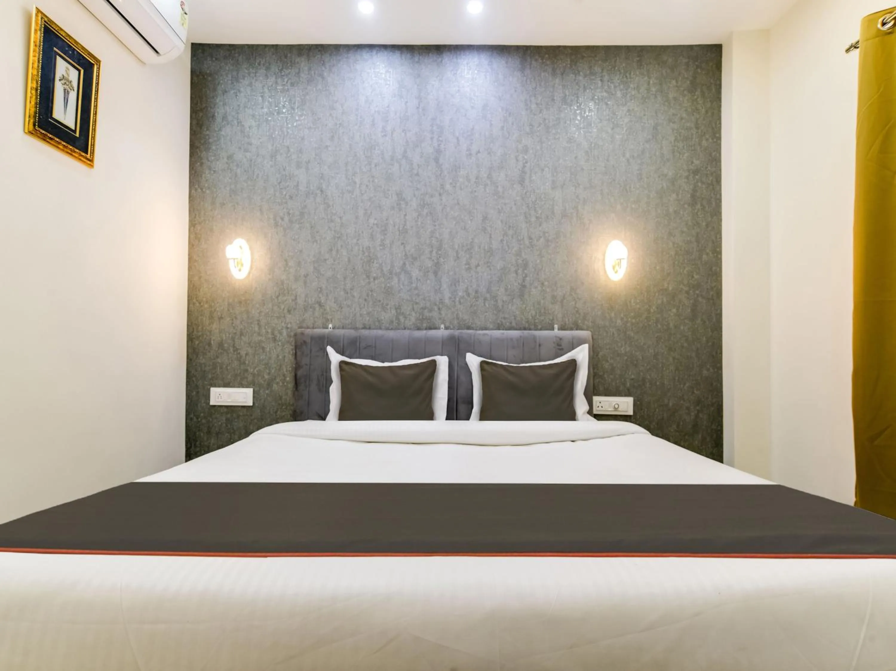 Bedroom, Bed in Hotel O Iconic Stay