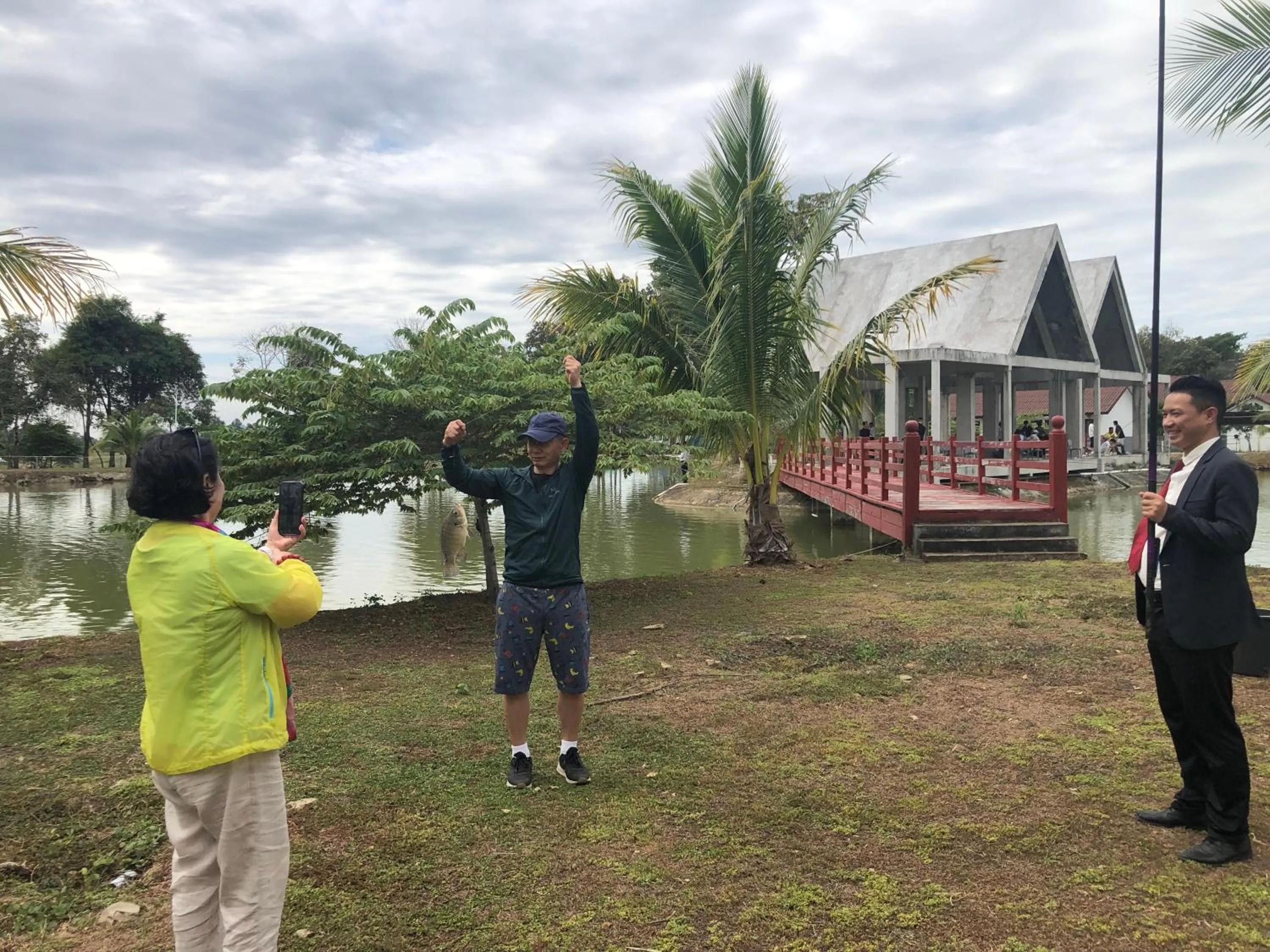 Fishing in MonMonBoutique Hotel