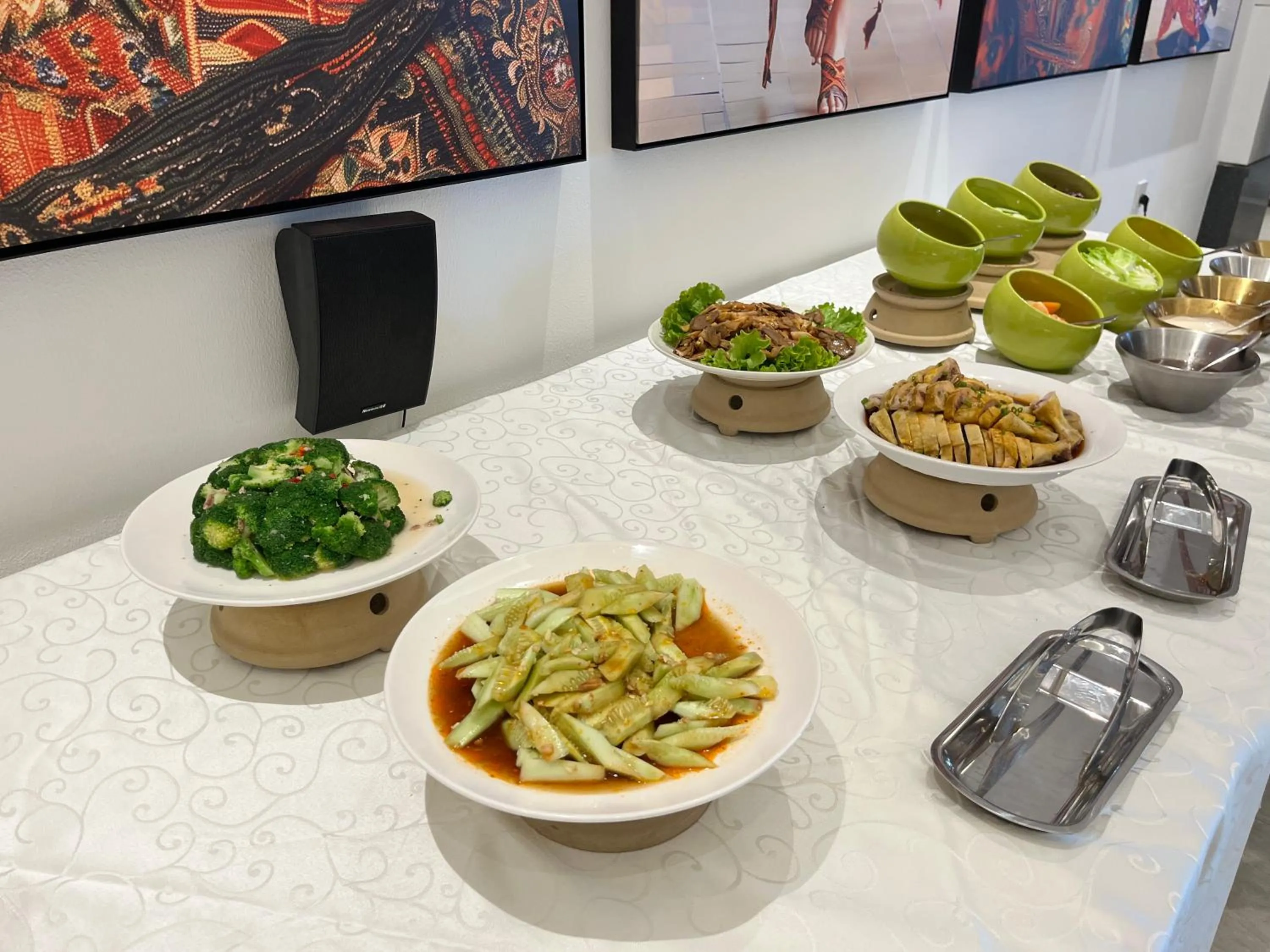 Breakfast in MonMonBoutique Hotel