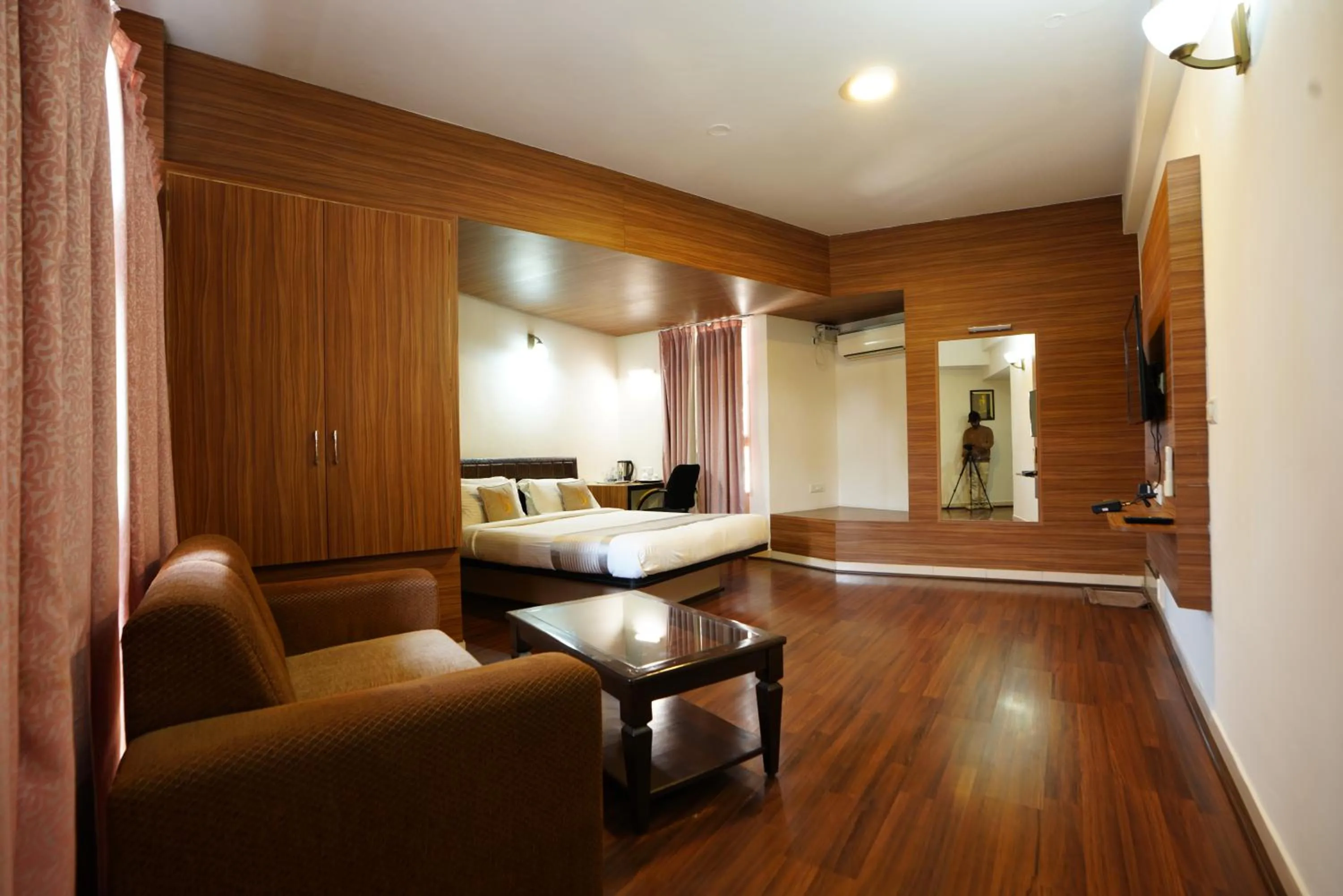 Hotel Grand Bee Bangalore