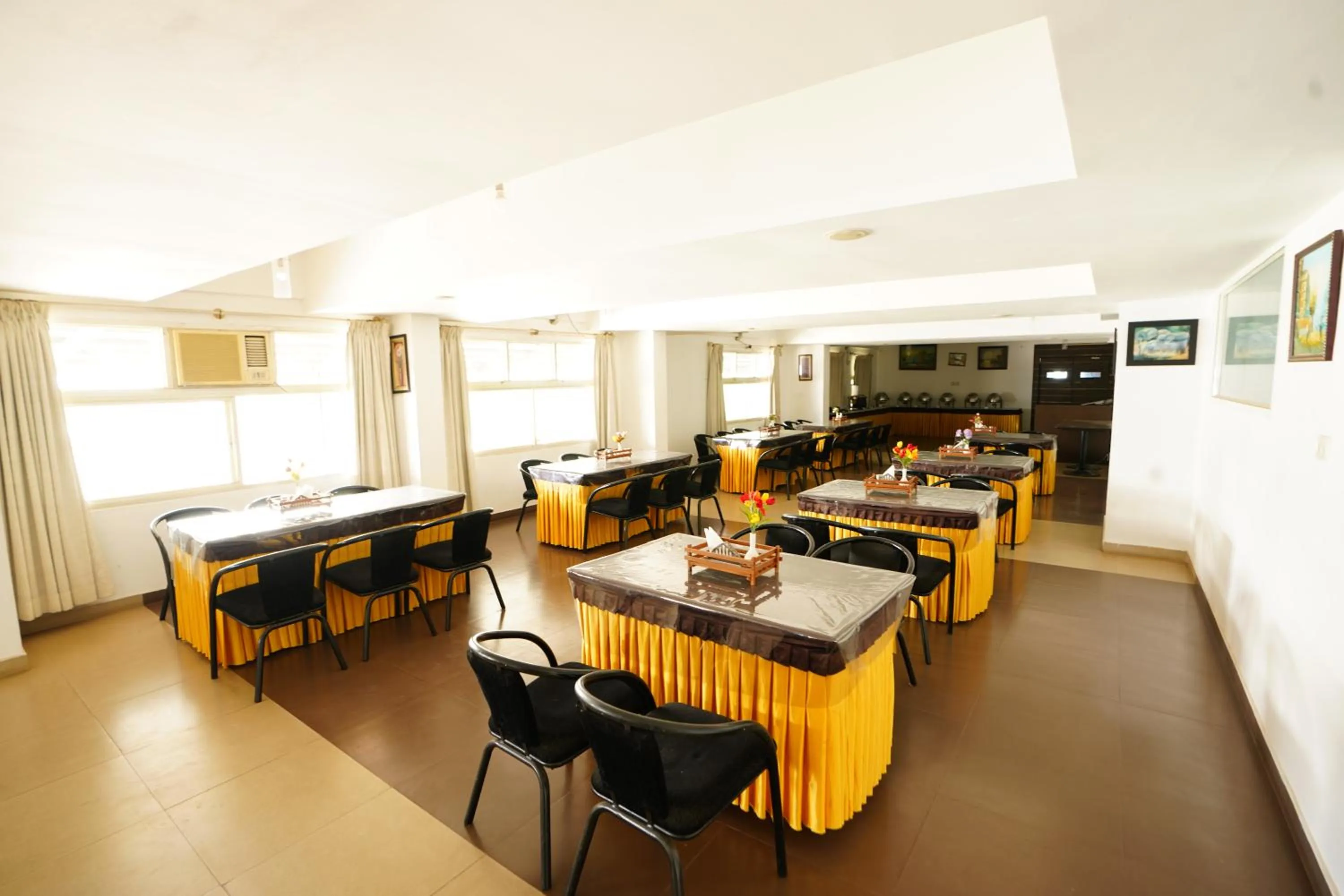 Hotel Grand Bee Bangalore