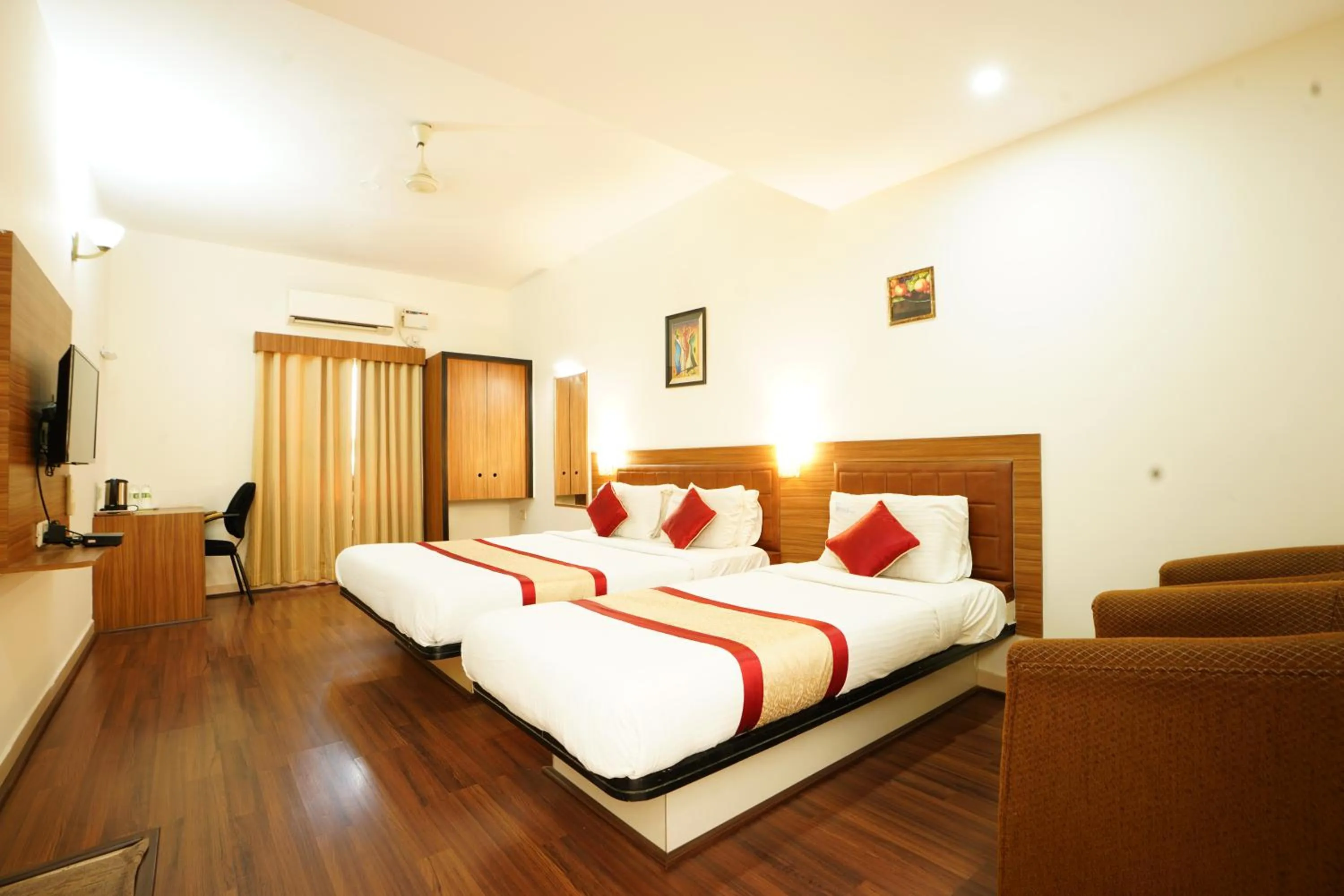 Hotel Grand Bee Bangalore