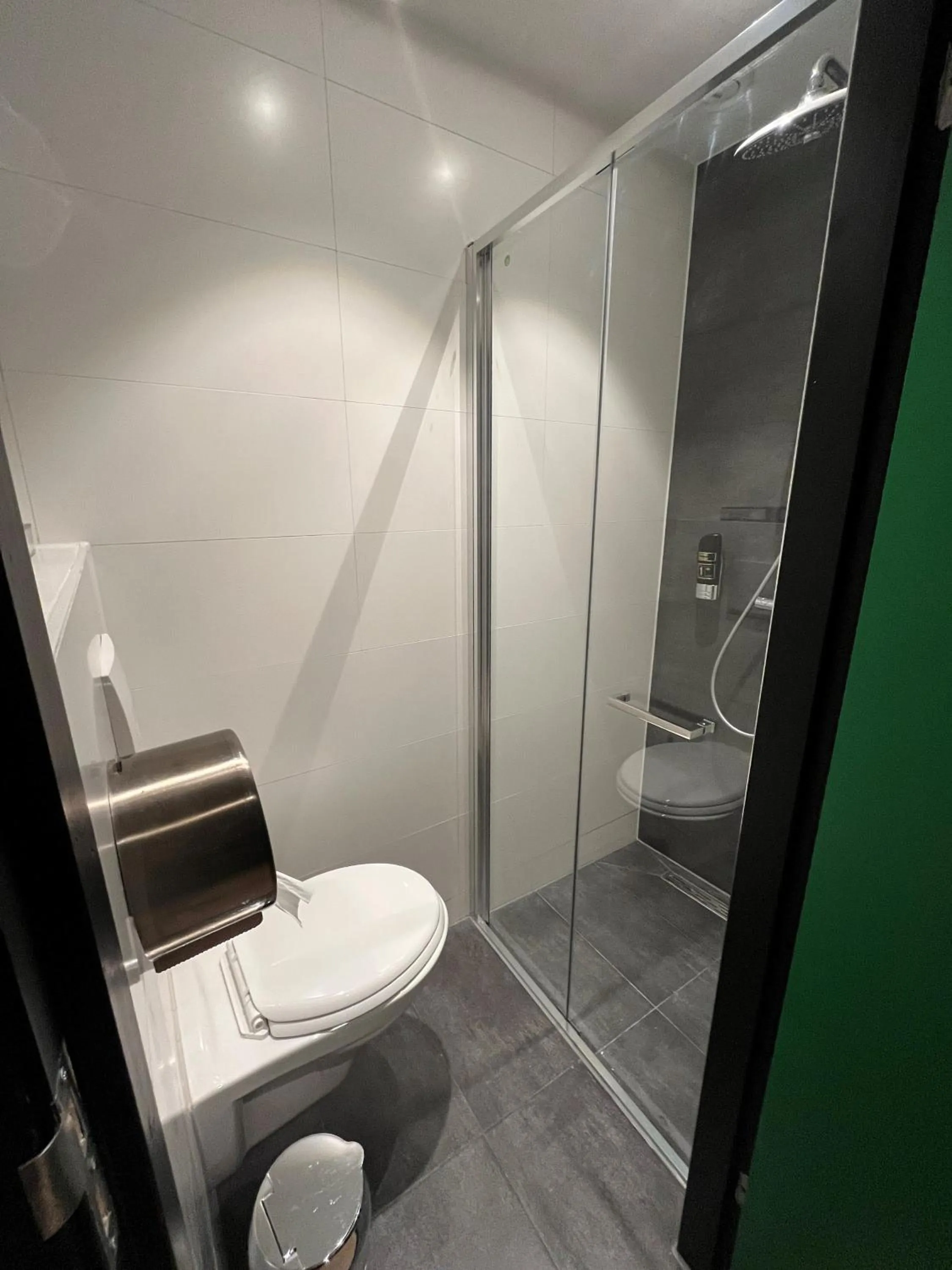Bathroom in Heart of Amsterdam Hostel