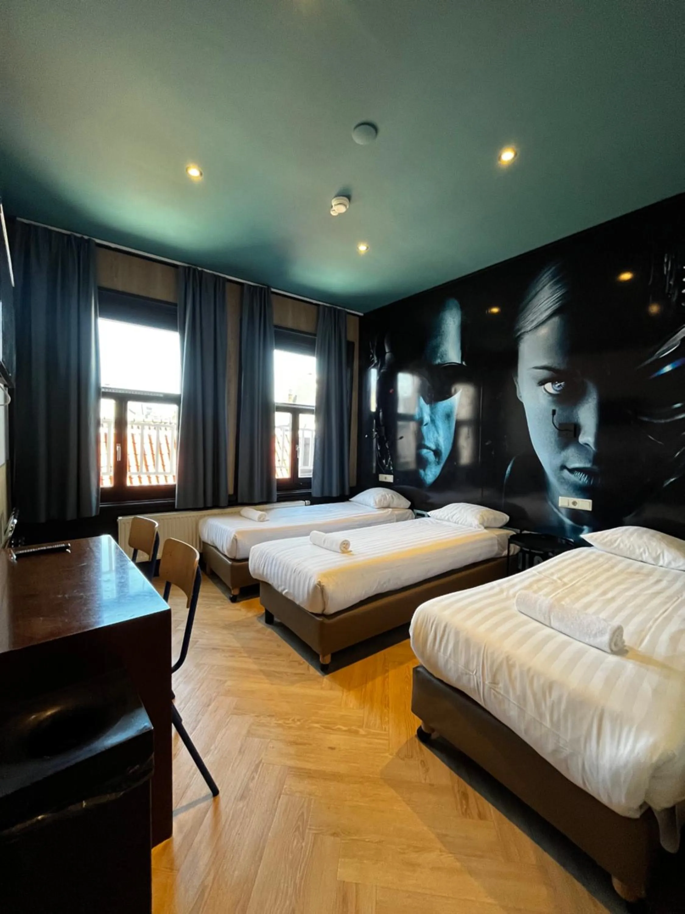 Bed in Heart of Amsterdam Hostel