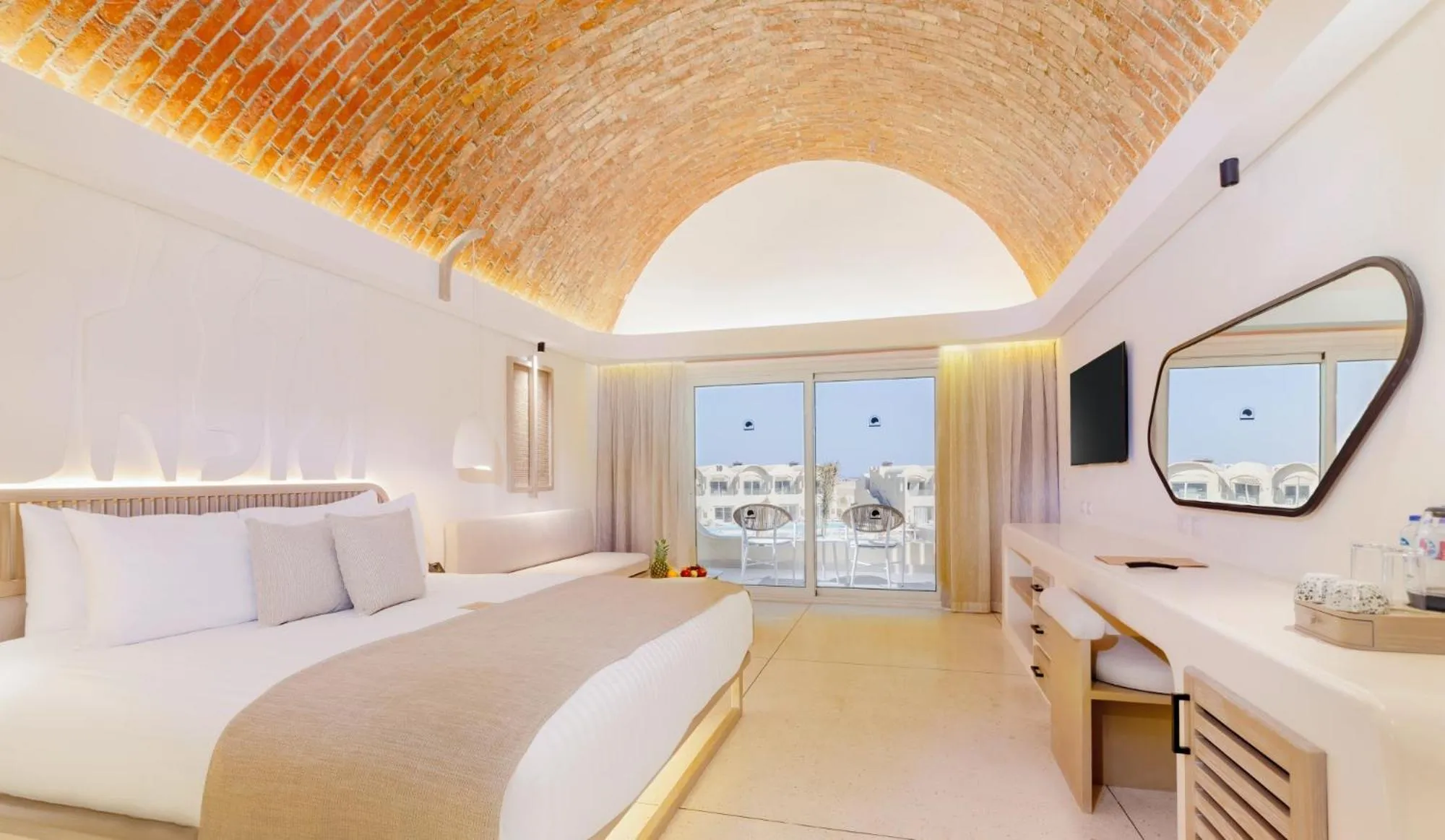 Bed in Sunrise Anjum Resort