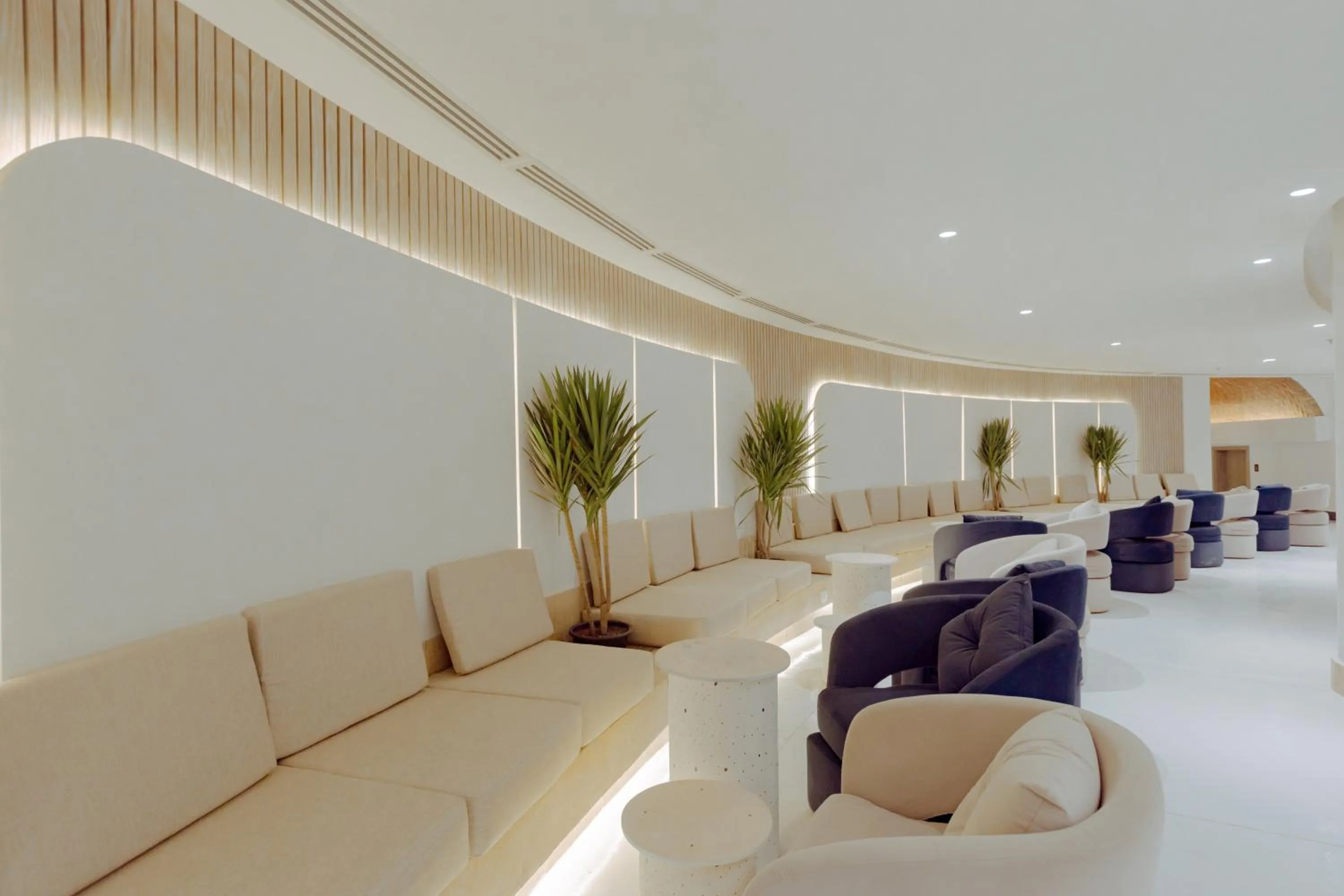 Lounge or bar in Sunrise Anjum Resort