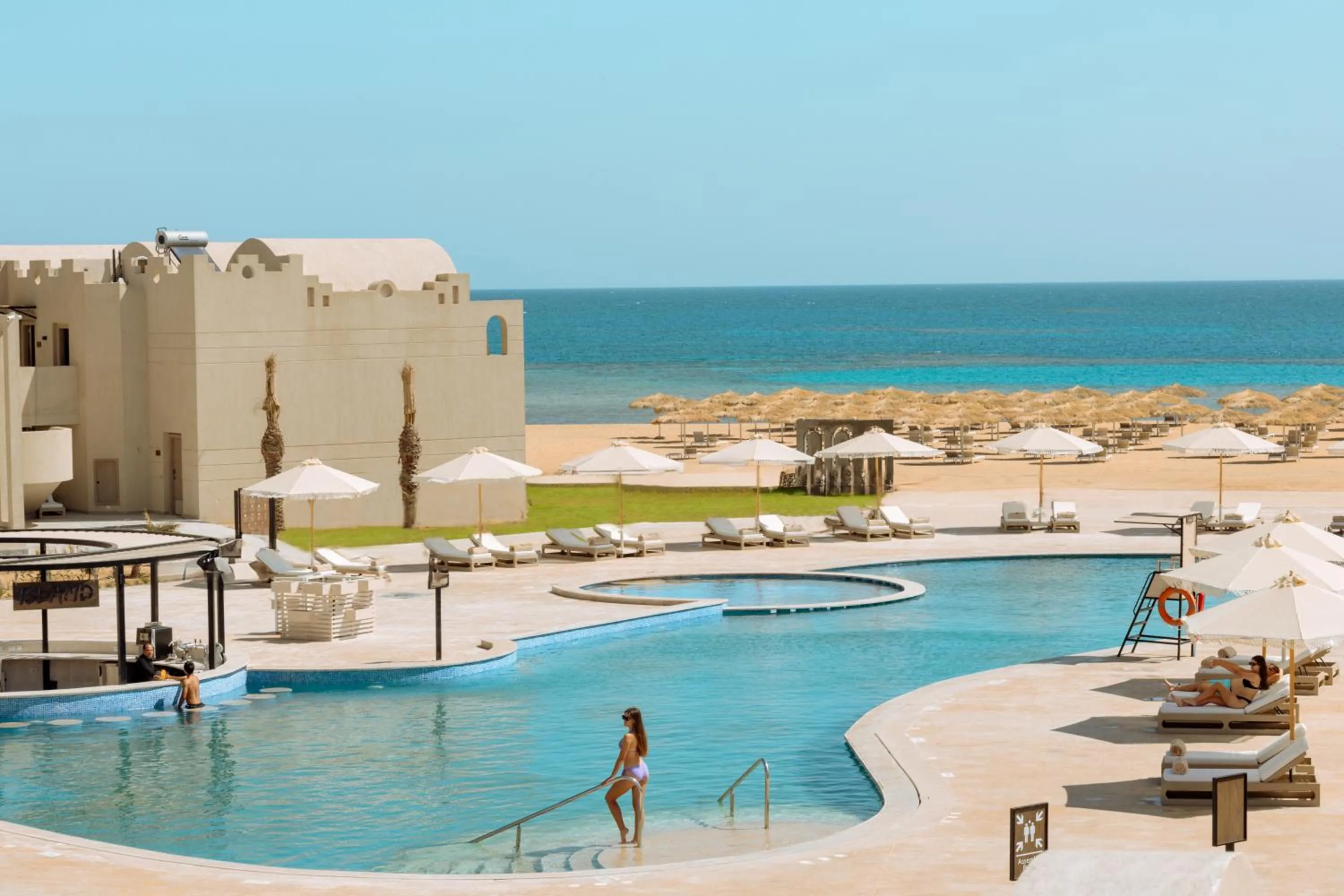 Day in Sunrise Anjum Resort