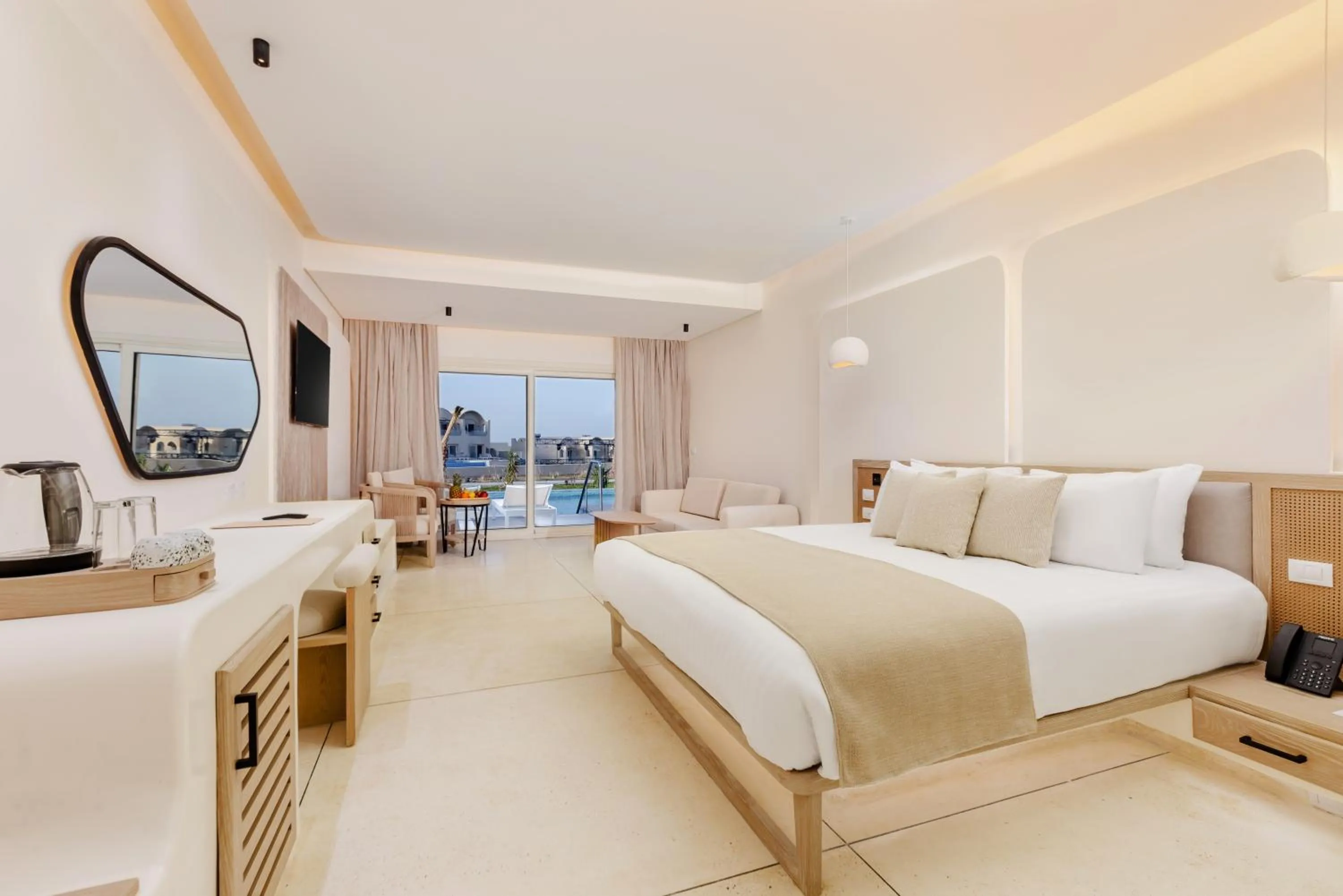 Bed in Sunrise Anjum Resort