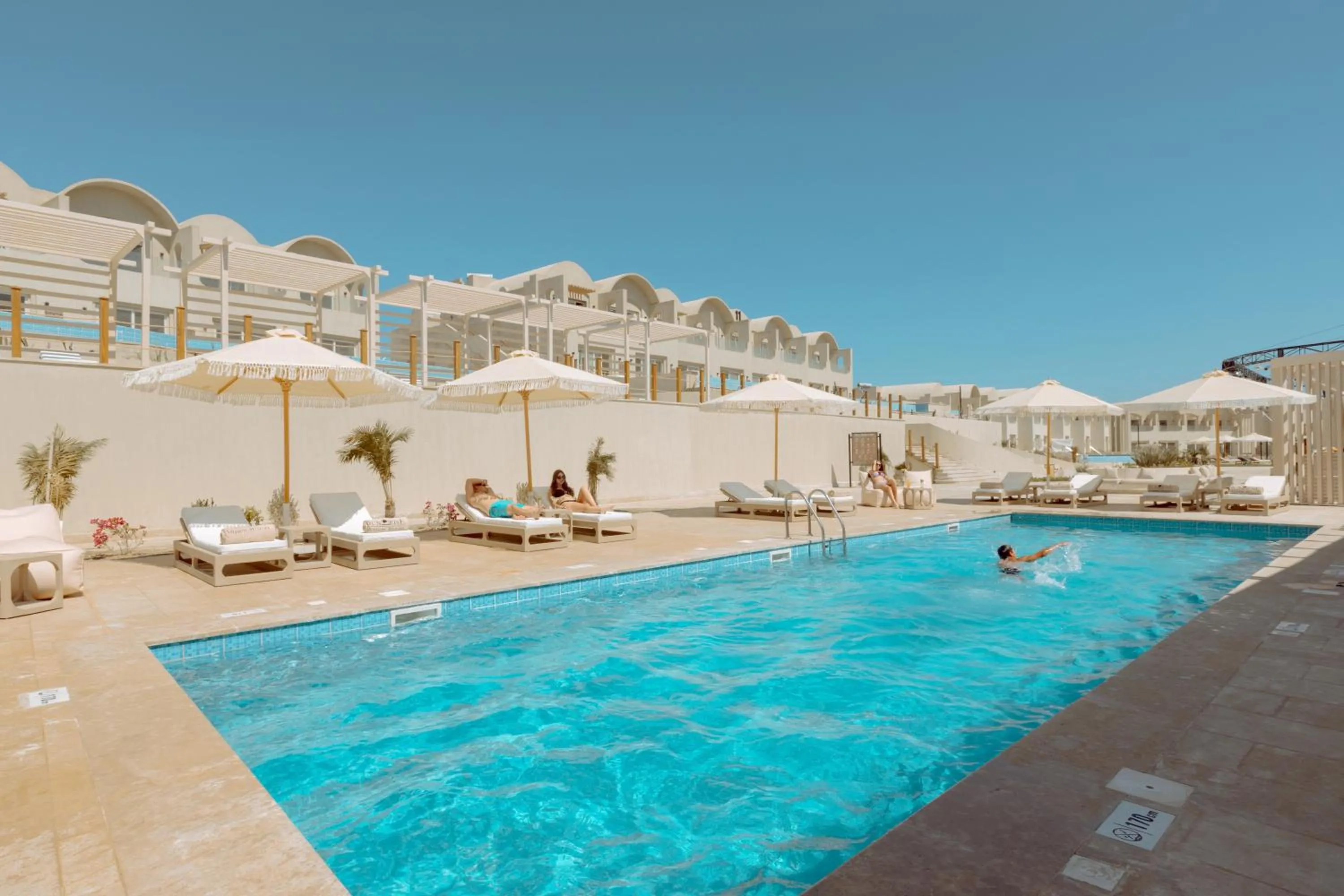 Pool view in Sunrise Anjum Resort