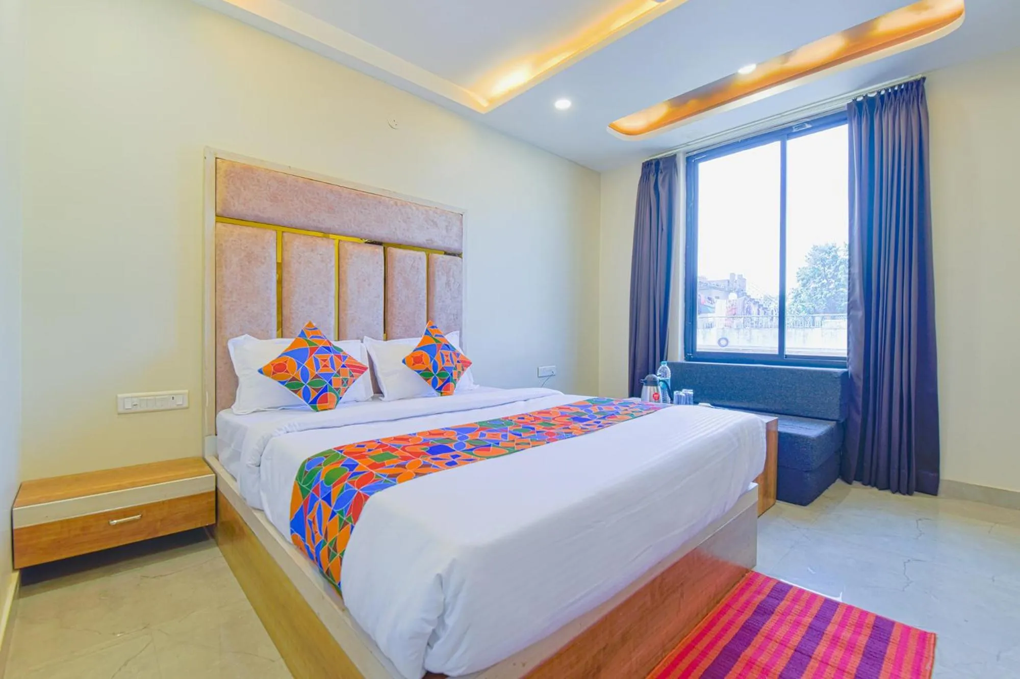 Bed in FabHotel Bohra International