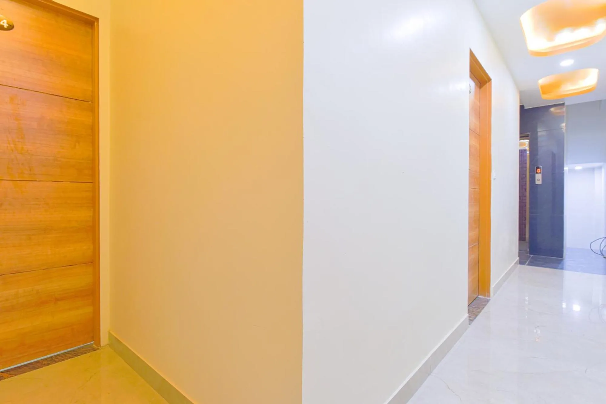 Lobby or reception in FabHotel Bohra International