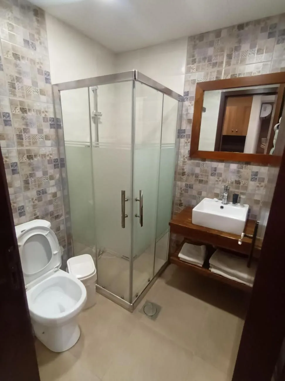 Bathroom in Batroun boutique suites