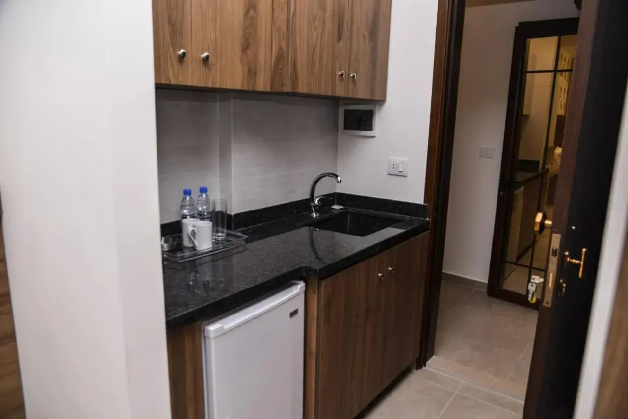 Deluxe Double Room in Batroun boutique suites Deluxe Double Room in Batroun boutique suites