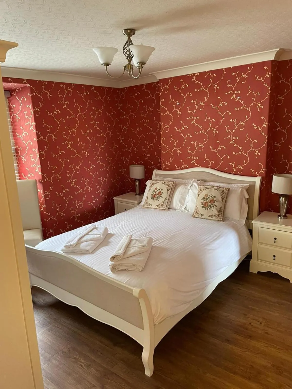 Bed in Tal Y Don Hotel