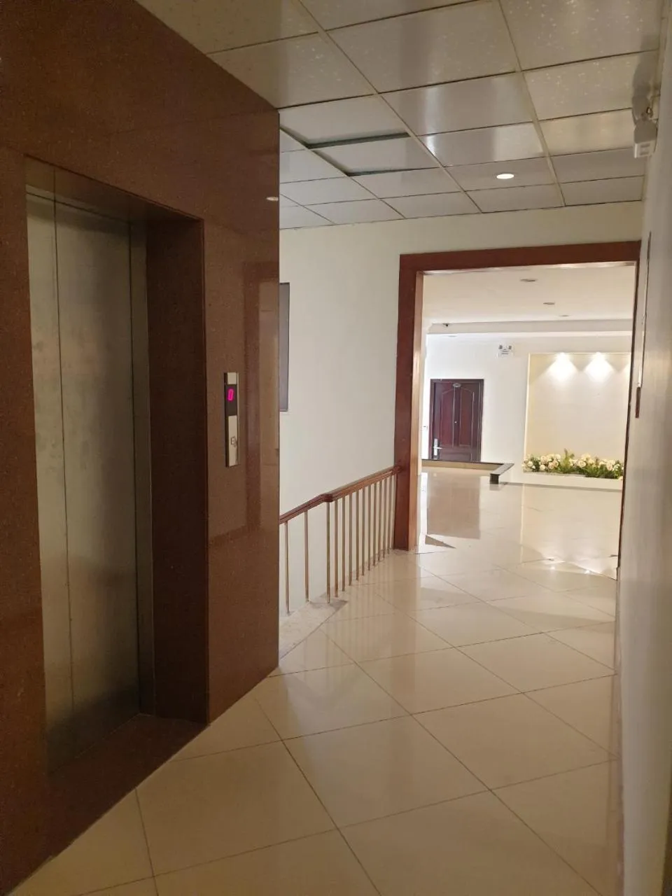 elevator in Ngọc Lan Hotel