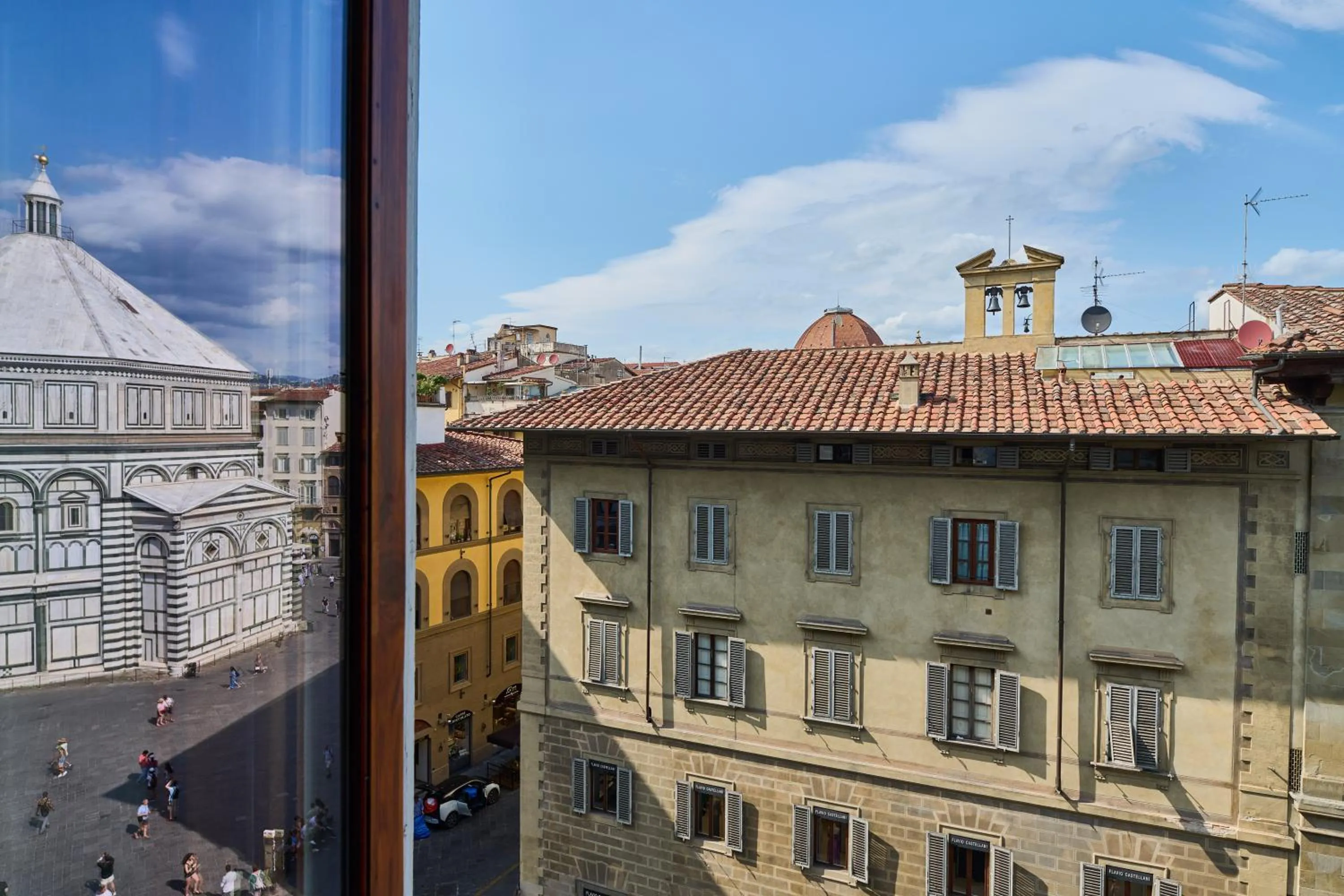 City view in Duomo Luxury Florence