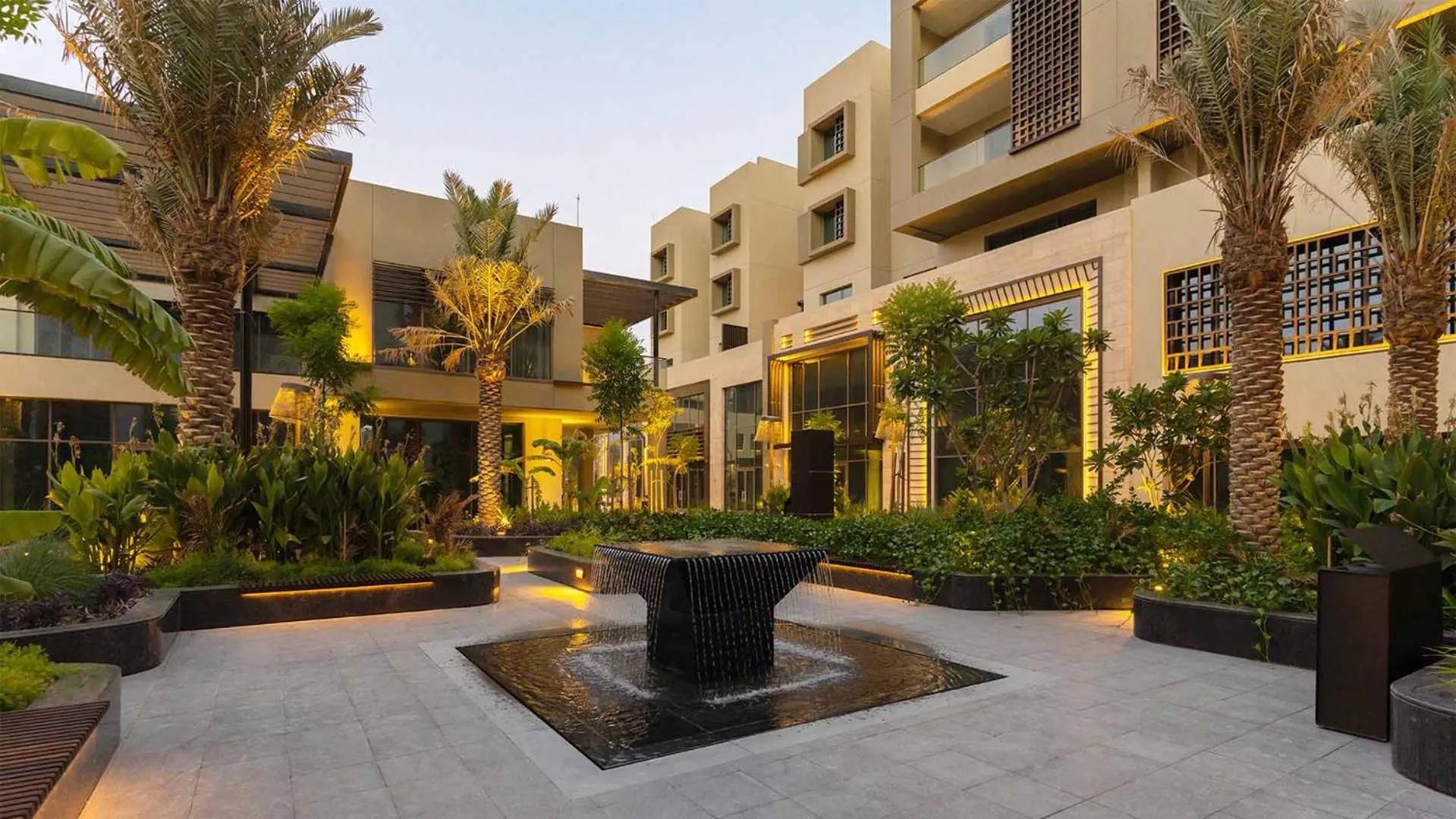 Garden in Fraser Suites Al Liwan