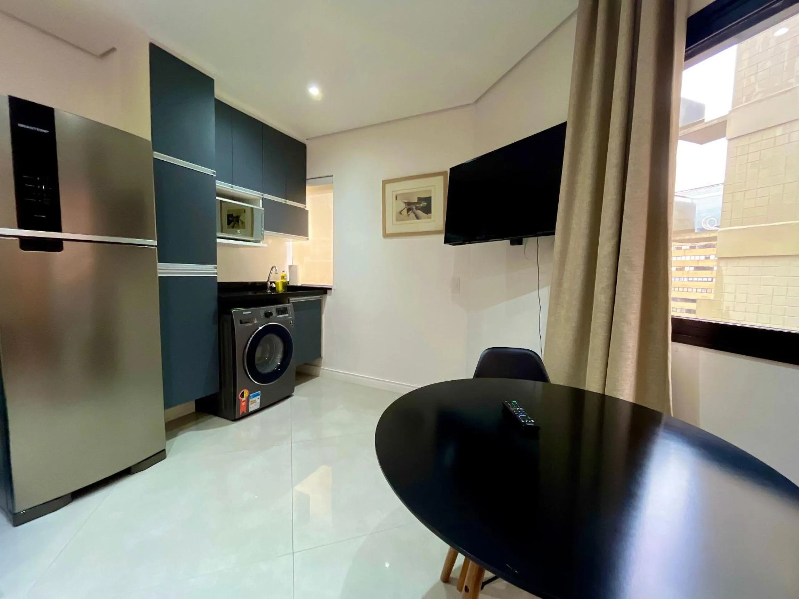 Kitchen or kitchenette in LFlats ALAMEDA CAMPINAS Jardim Paulista