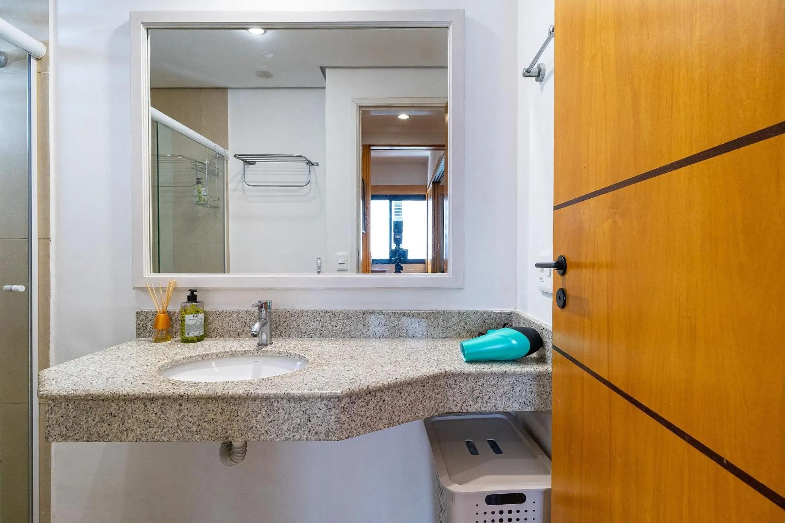 Toilet in LFlats ALAMEDA CAMPINAS Jardim Paulista