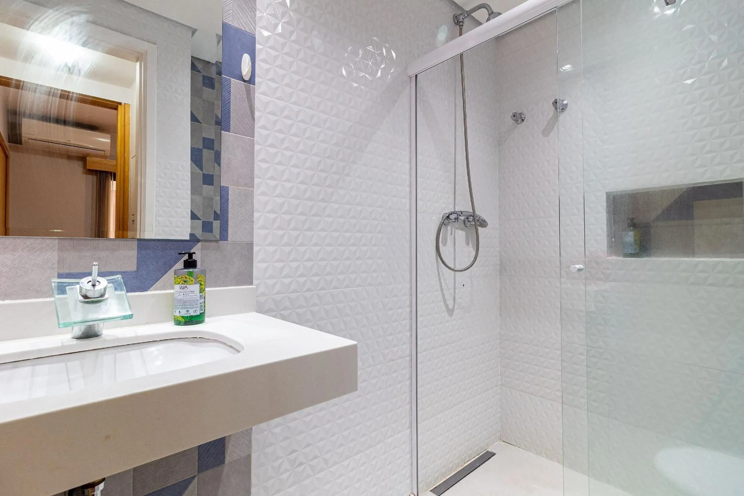 Toilet in LFlats ALAMEDA CAMPINAS Jardim Paulista